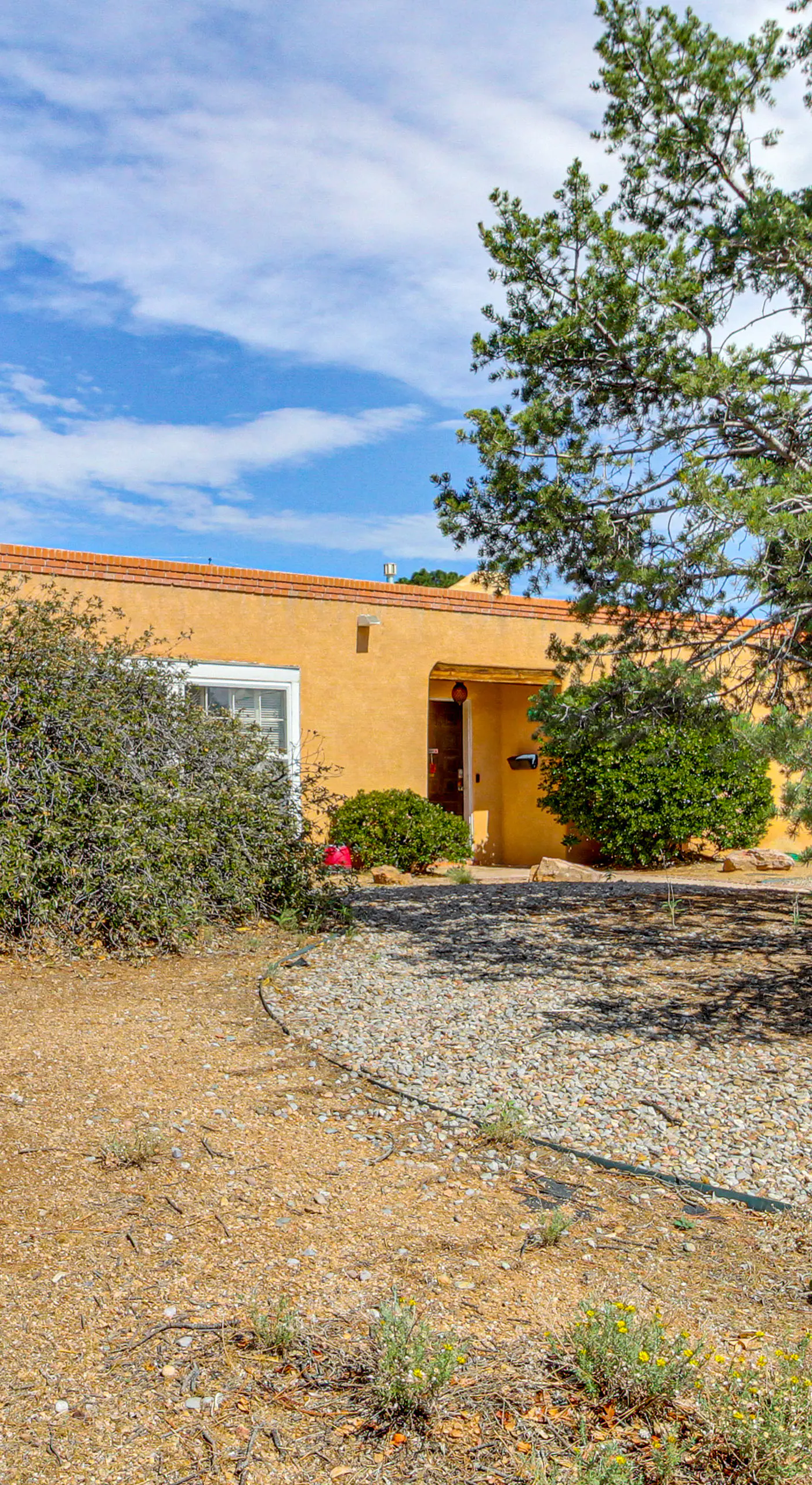 Gorgeous Adobe Home: Classic Santa Fe Style in ABQ