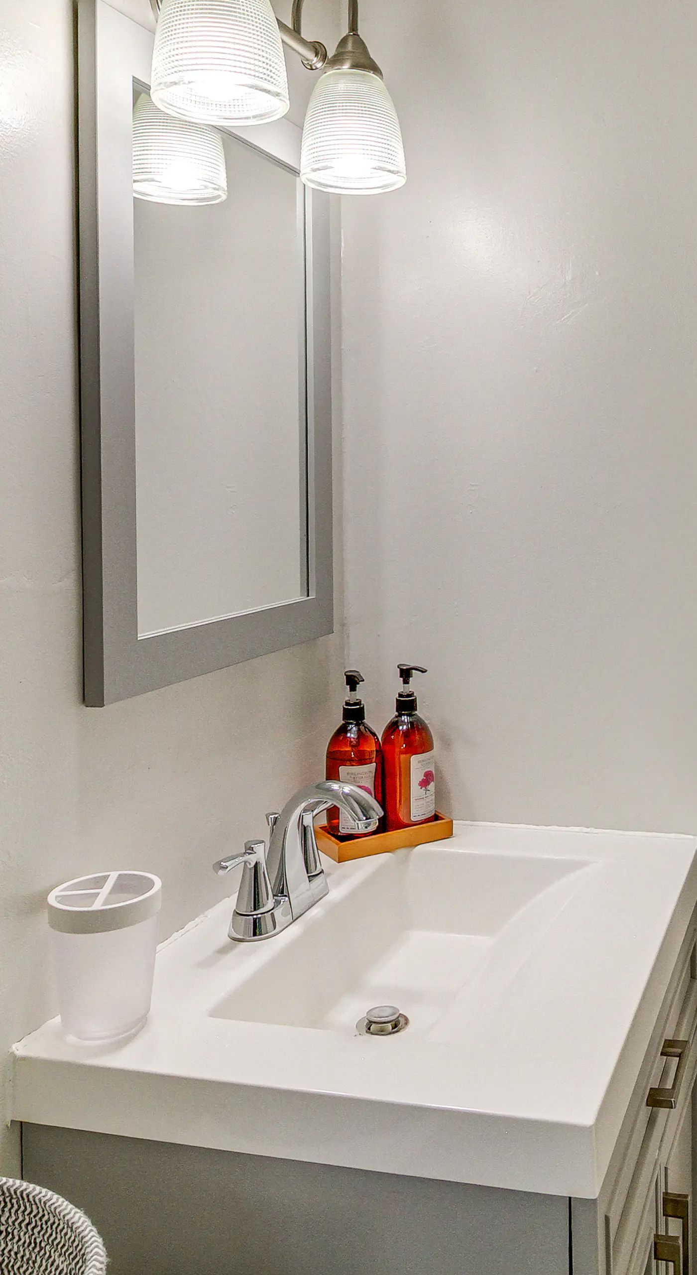 3 Mi to Old Town, Fenced Yard: ABQ Abode!