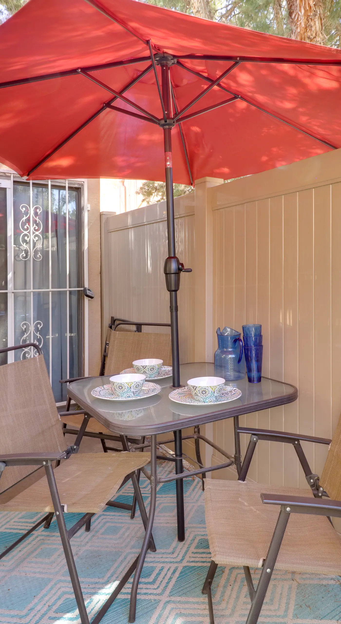 3 Mi to Uptown ABQ! Pet-Friendly Condo w/ Patio