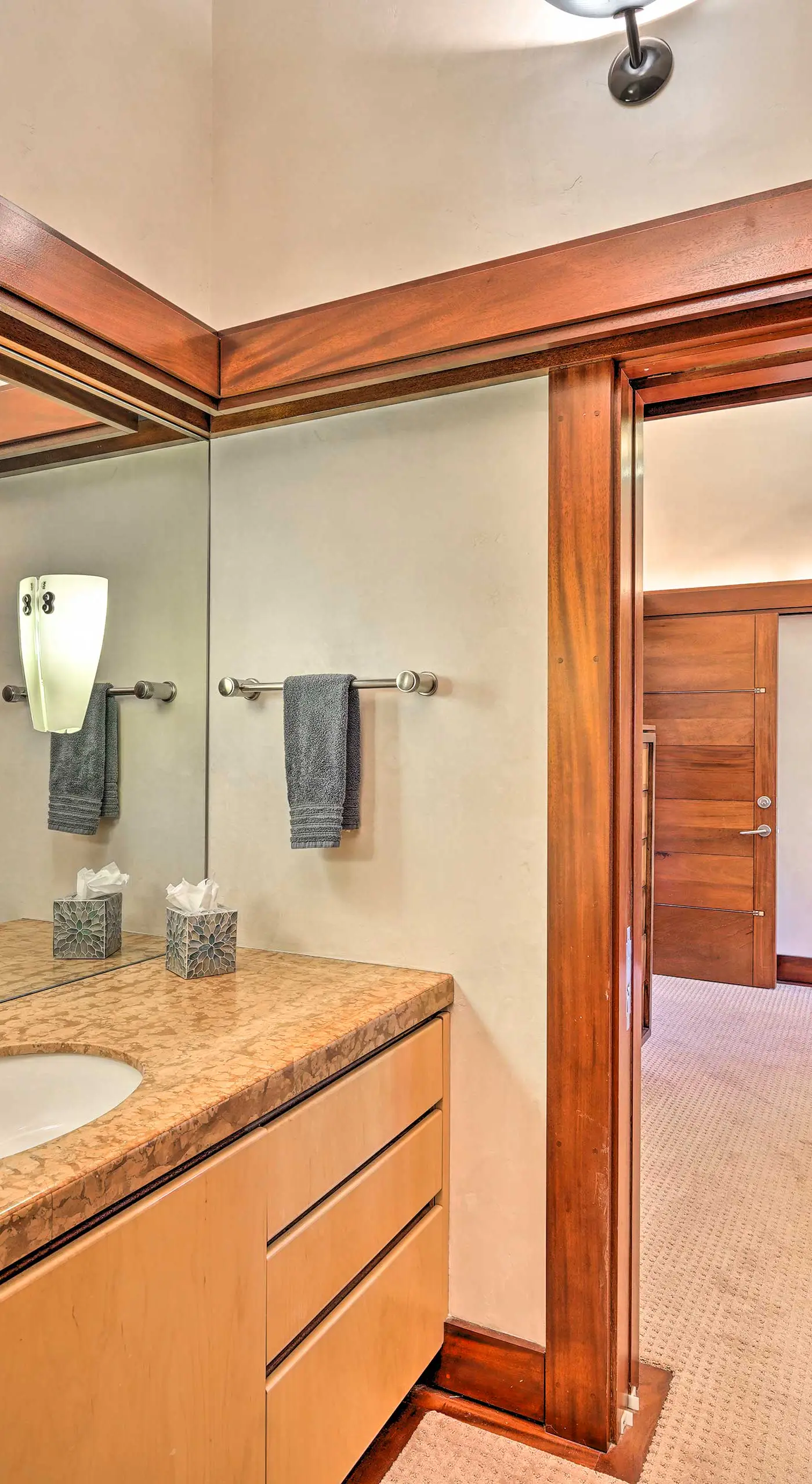 Sun Valley Estate w/ Private Pool, Theater & Gym