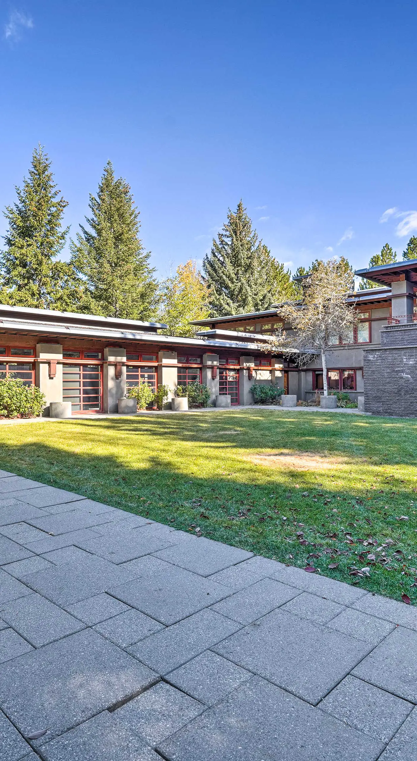 Sun Valley Estate w/ Private Pool, Theater & Gym