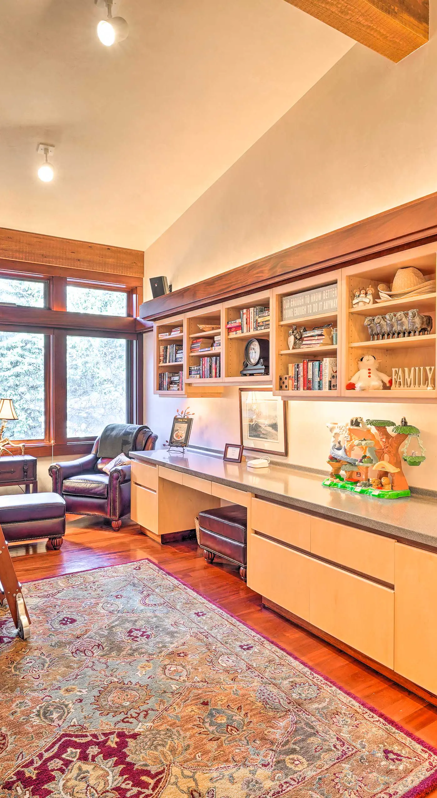 Sun Valley Estate w/ Private Pool, Theater & Gym