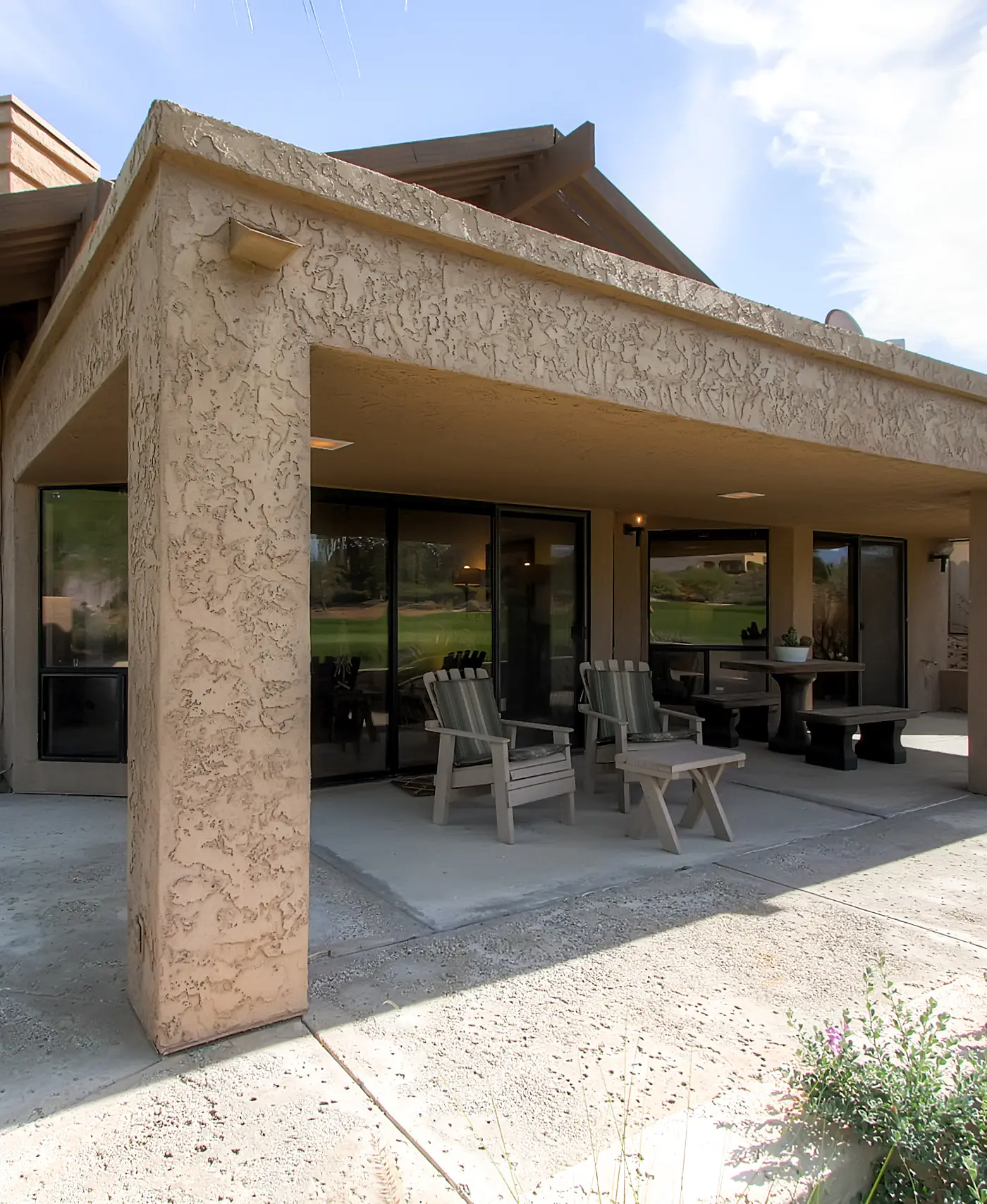 Country Club Home: 2 BR, 2 BA + Den ~ 1 Mi to Golf