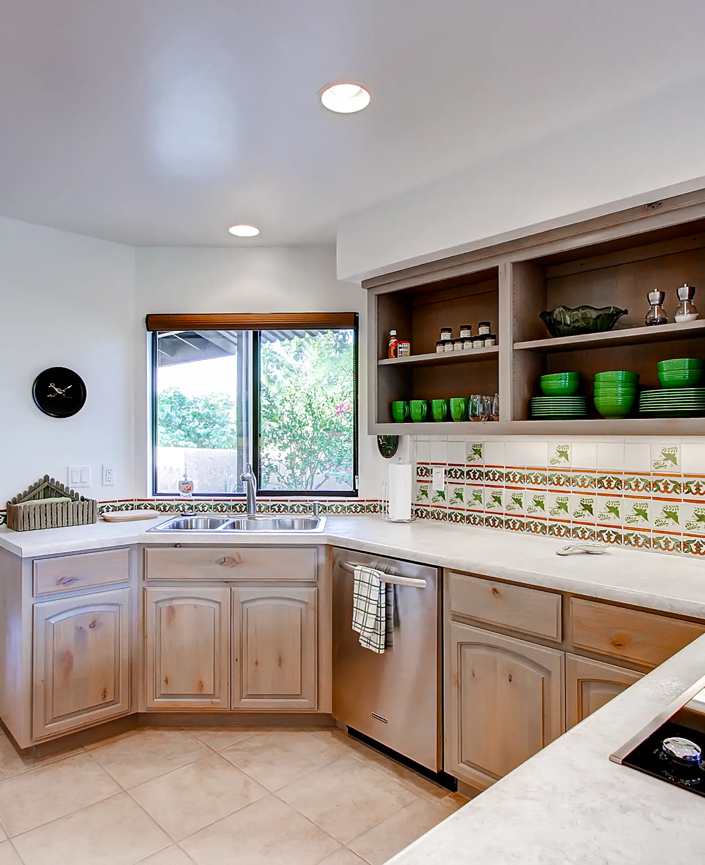 Country Club Home: 2 BR, 2 BA + Den ~ 1 Mi to Golf