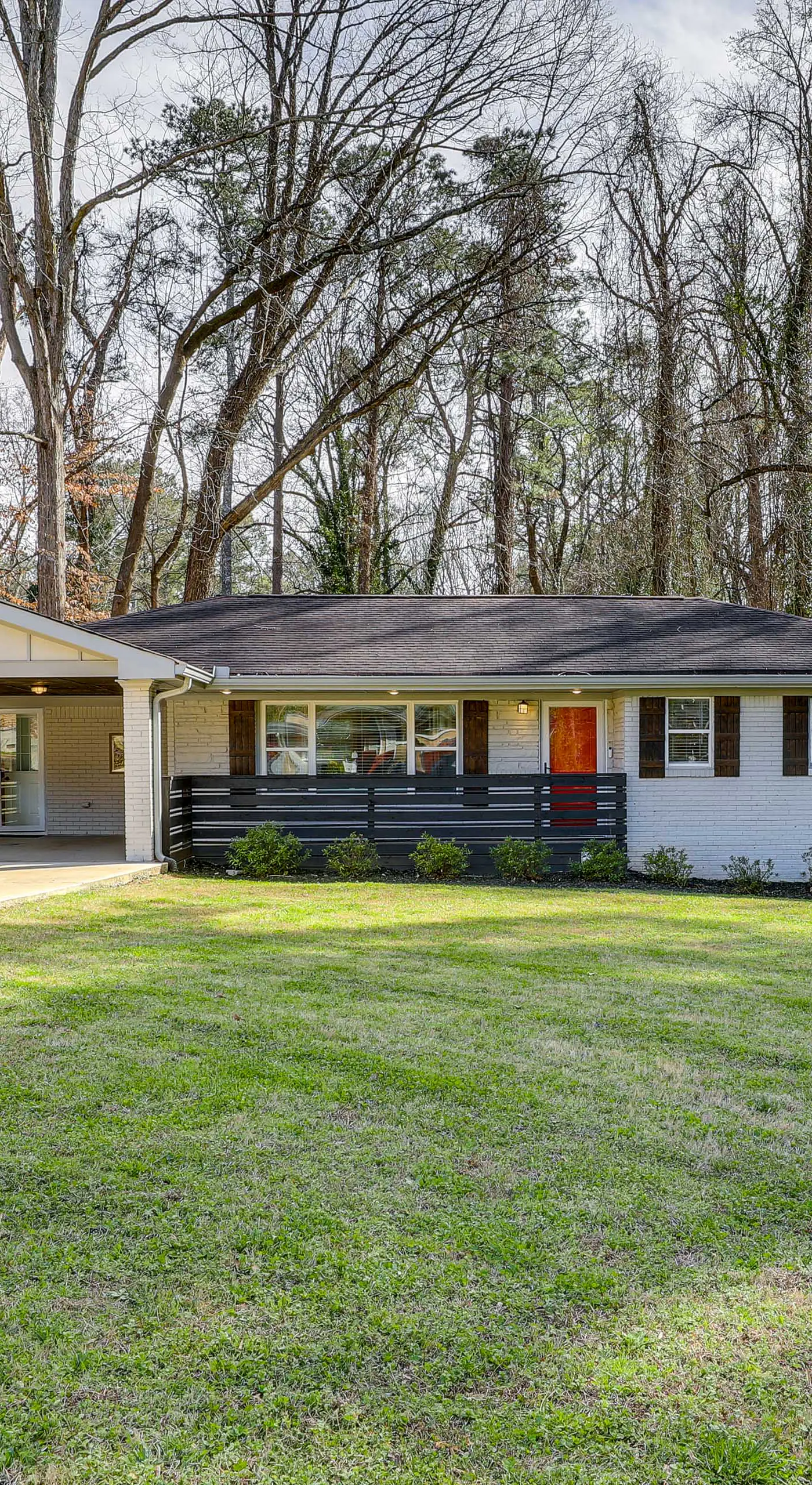 Pet-Friendly Decatur Home ~ 8 Mi to Downtown ATL!