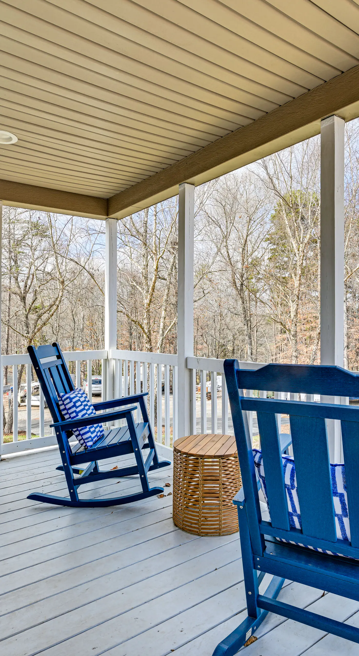 < 1 Mi to Lake Norman Marina: Home w/ Pool Access