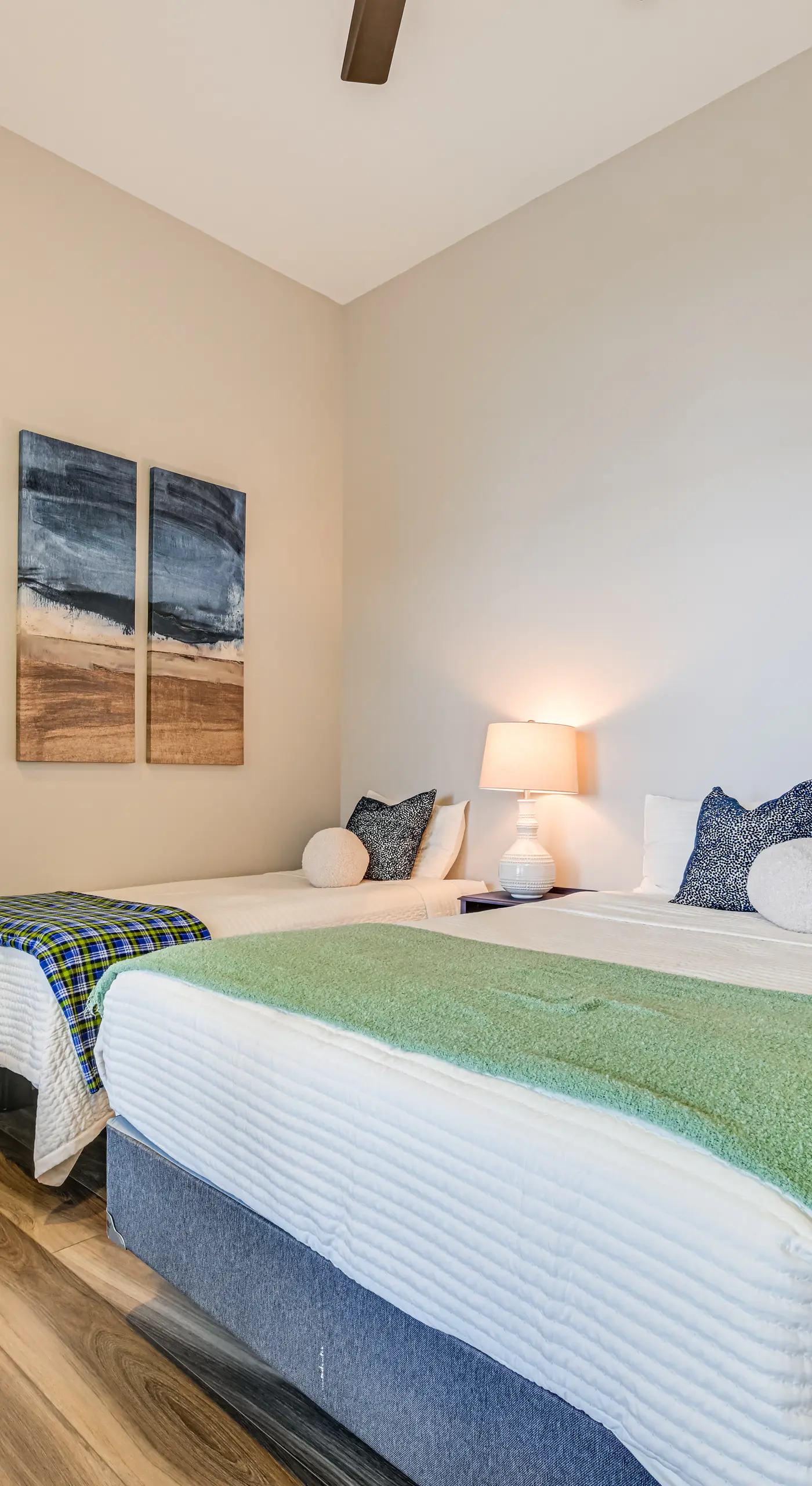 'Sunset Central' - Lake Norman Getaway with Dock