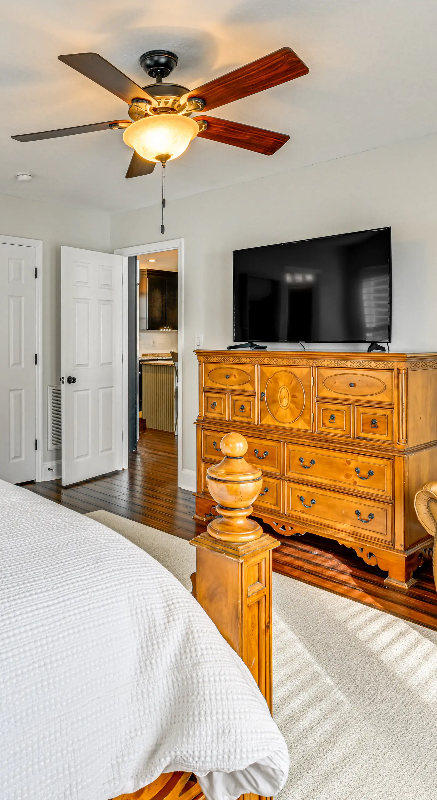 Boat Dock & Game Room: Waterfront Lake Norman Gem