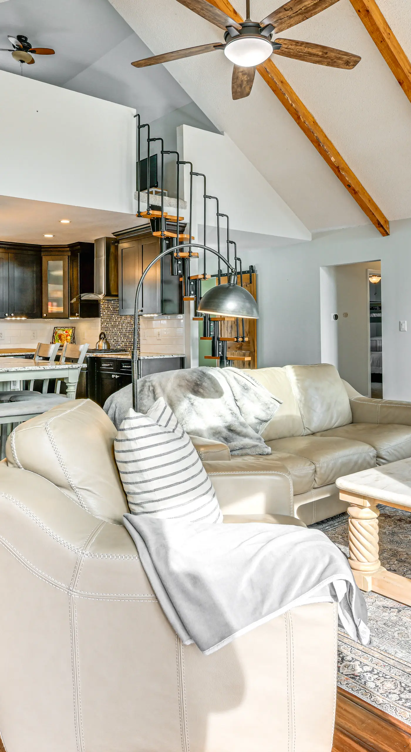 Boat Dock & Game Room: Waterfront Lake Norman Gem