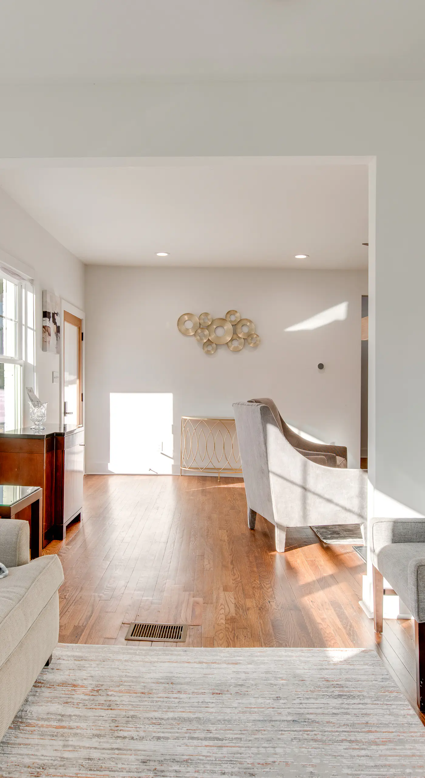 Fully Updated! 3,000-Sq-Ft Home Near Mercedes-Benz
