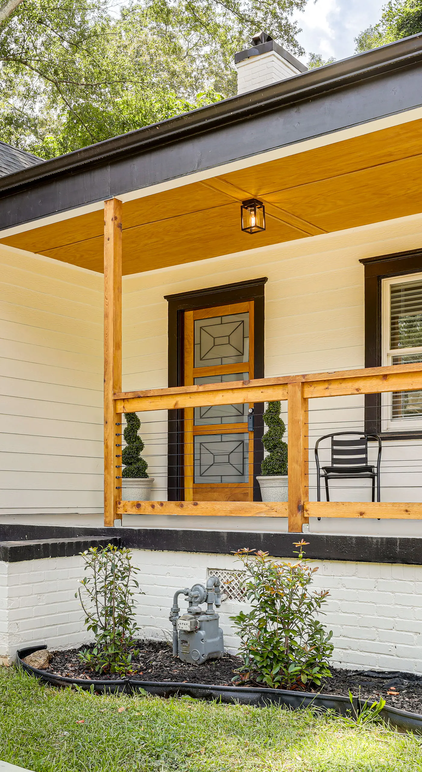 4 Mi to Int’l Soccer & Dtwn Fun: Modern ATL Home