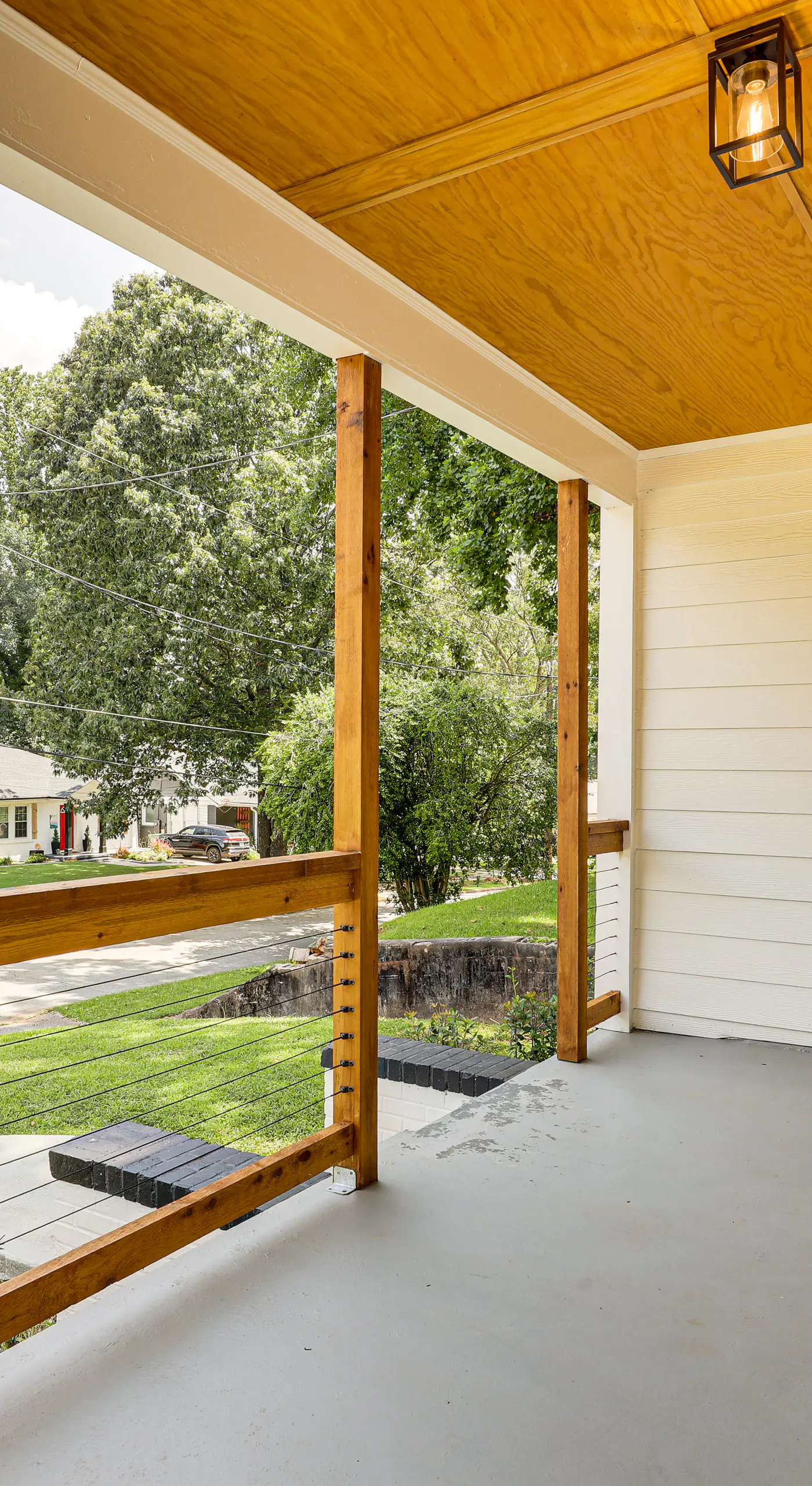 4 Mi to Int’l Soccer & Dtwn Fun: Modern ATL Home