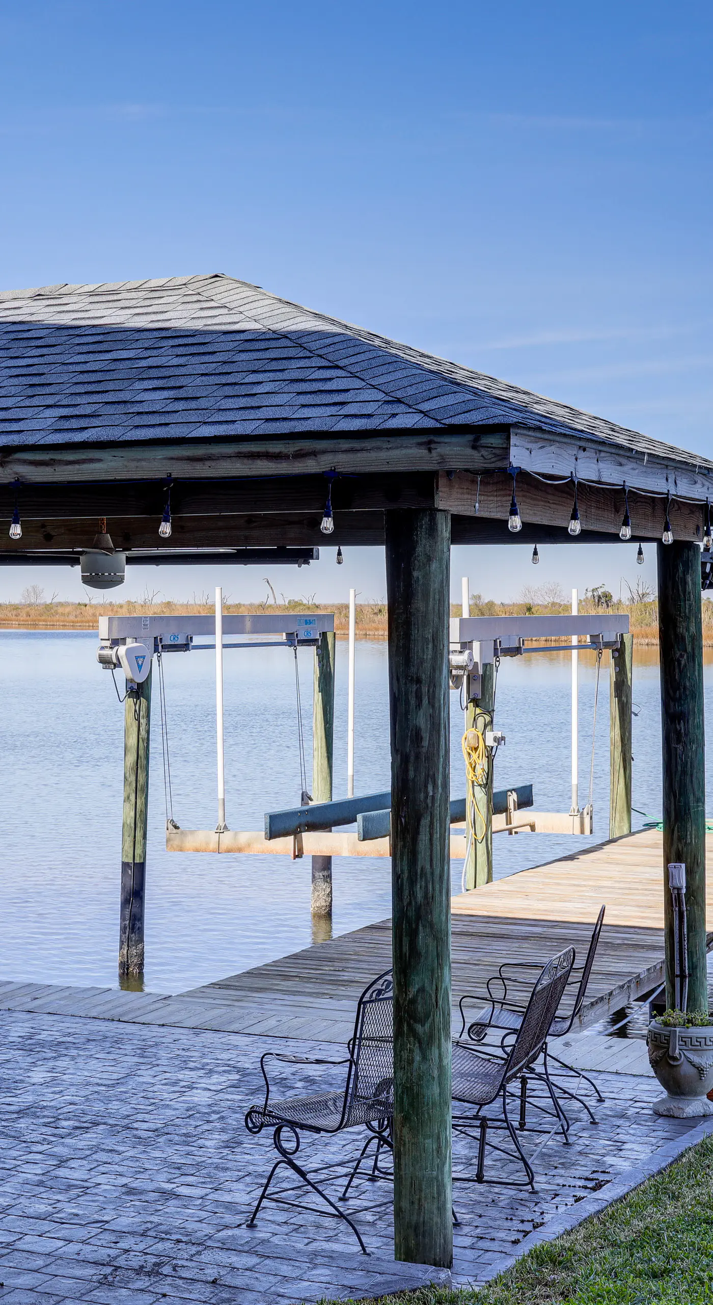 Waterfront NOLA Gem w/ Boat Dock & Lift