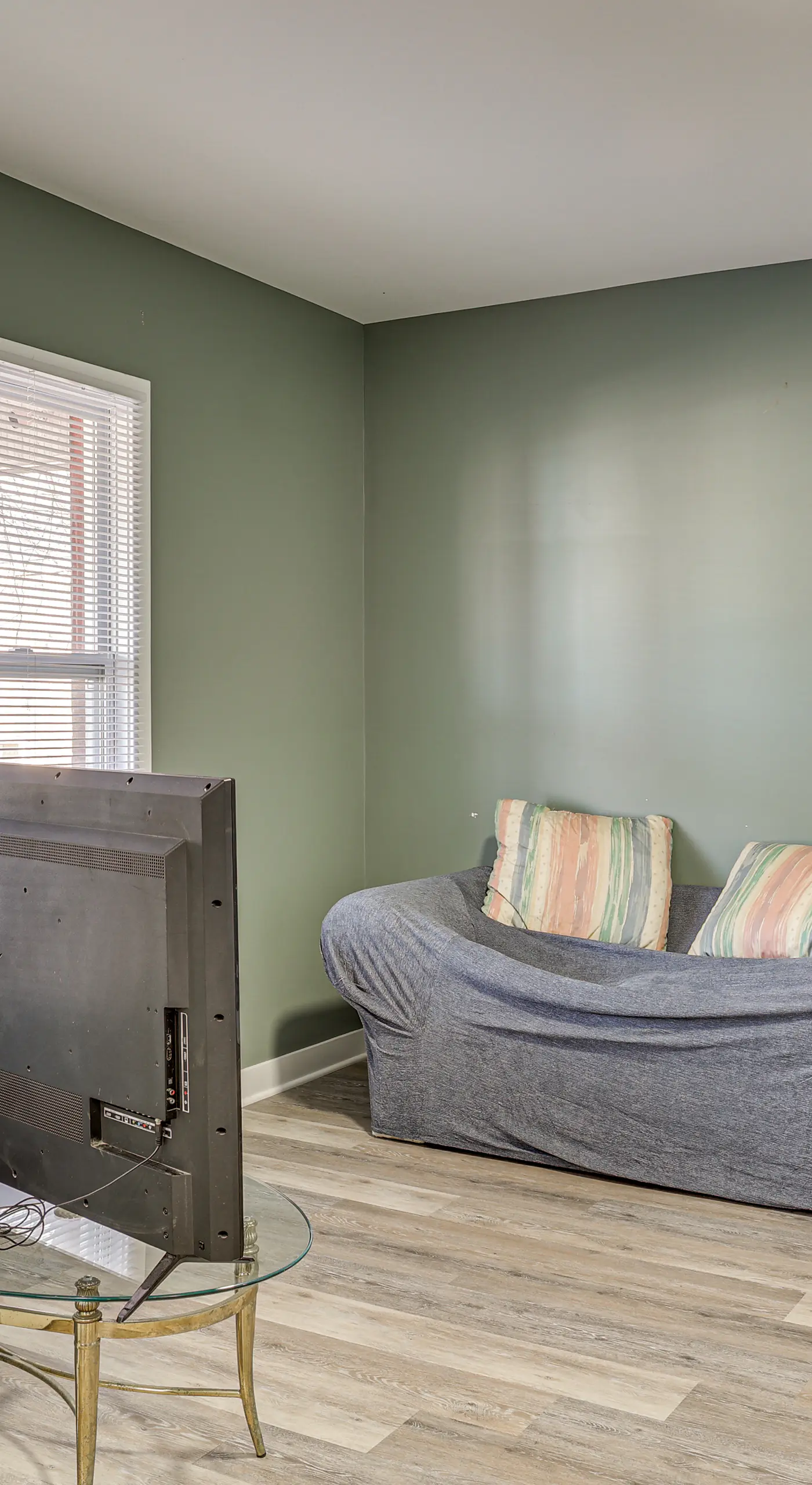 Nurse-Ready Kansas City Townhome Near Hospitals
