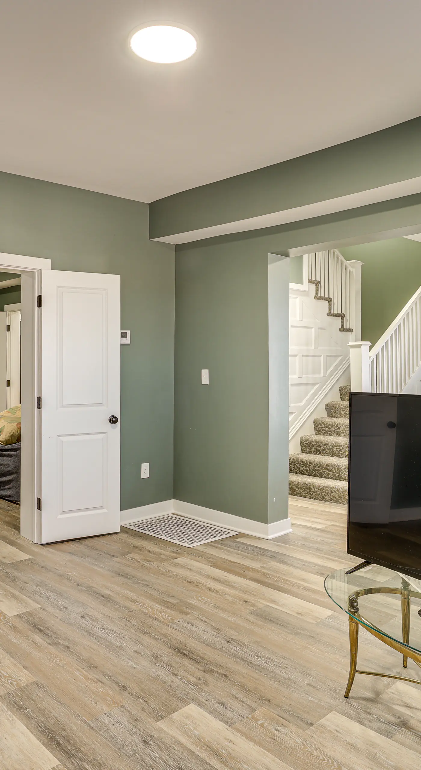Nurse-Ready Kansas City Townhome Near Hospitals