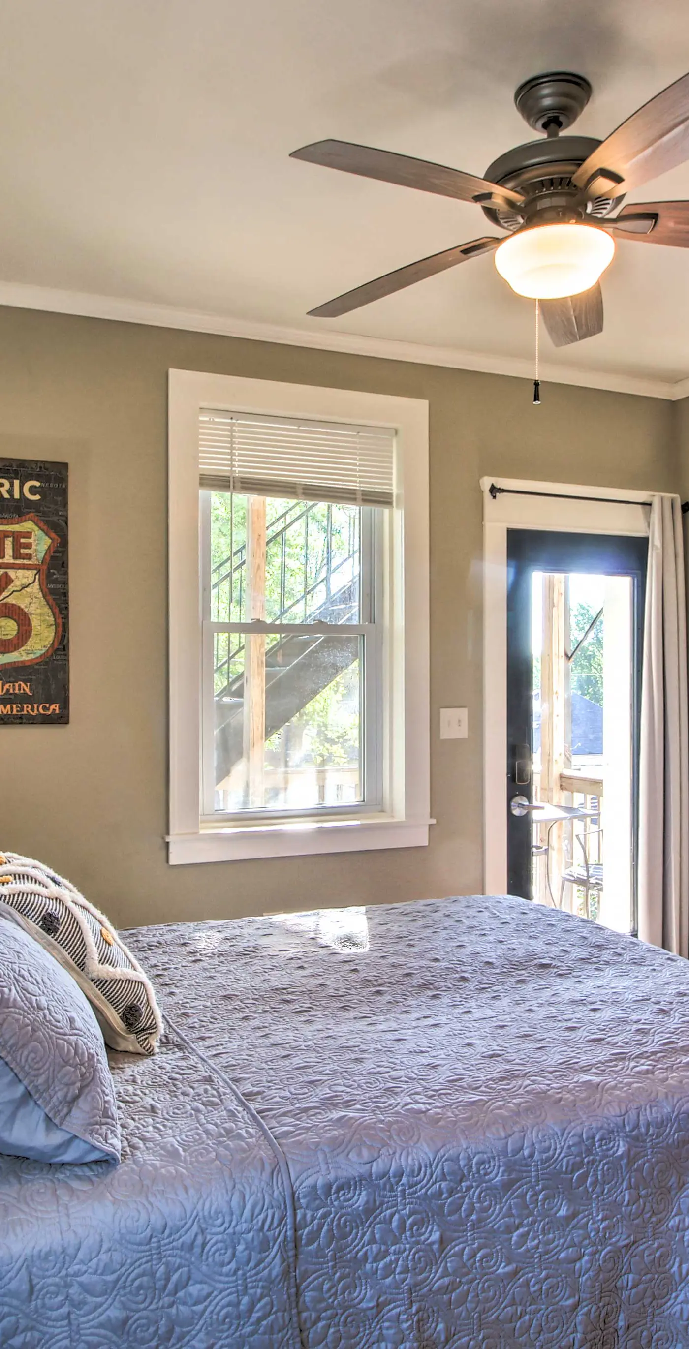 Walkable KC Home Base! Near Sports Events & Fun