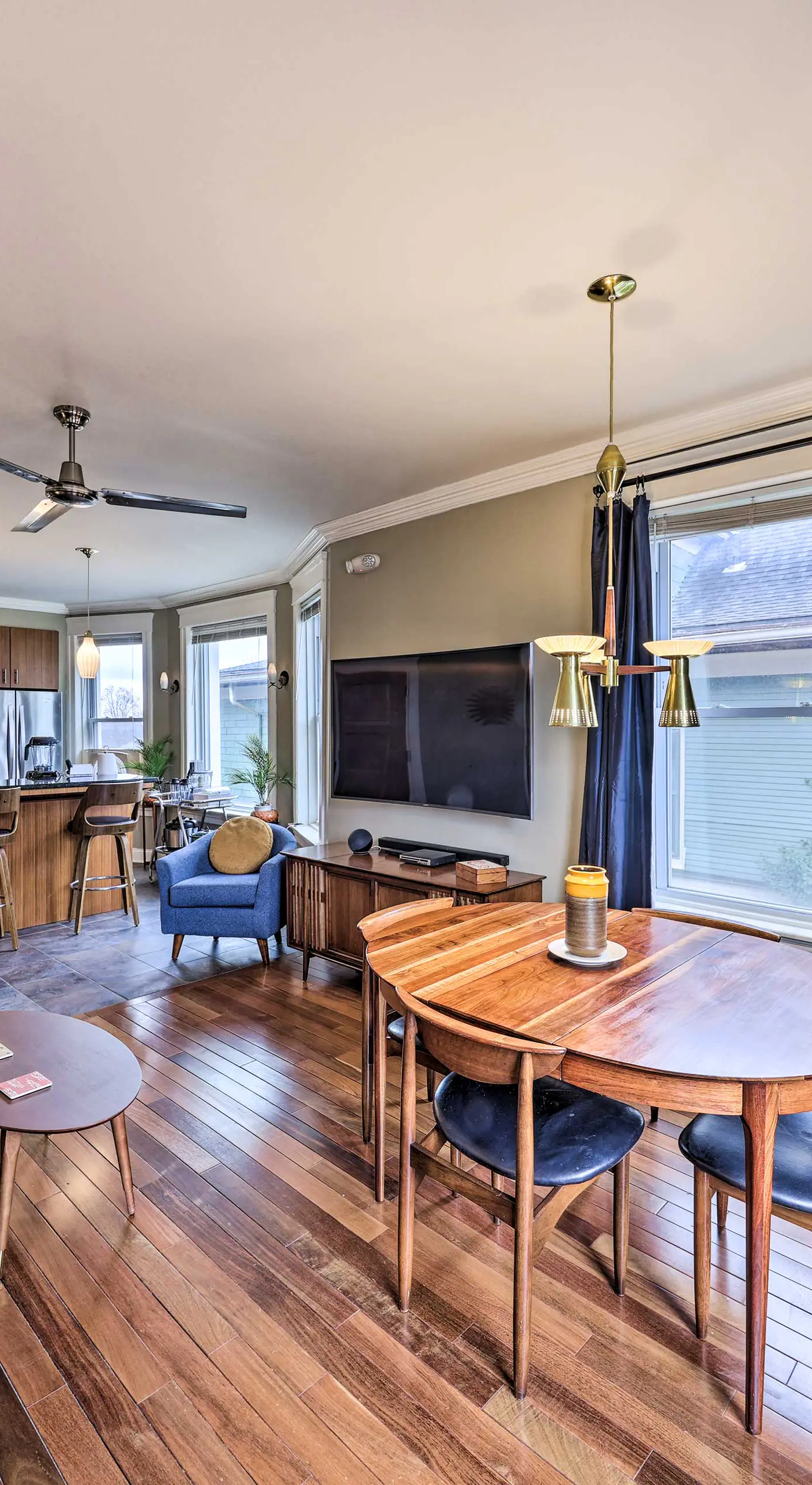 Walkable KC Home Base! Near Sports Events & Fun