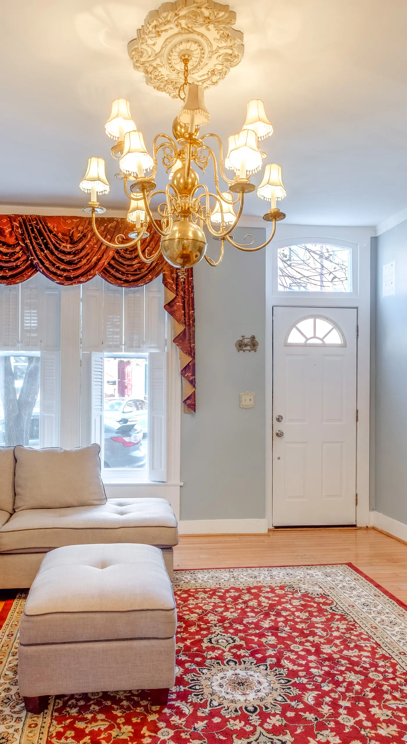 1 Mi to Dtwn: Townhome w/ Patio in Baltimore!