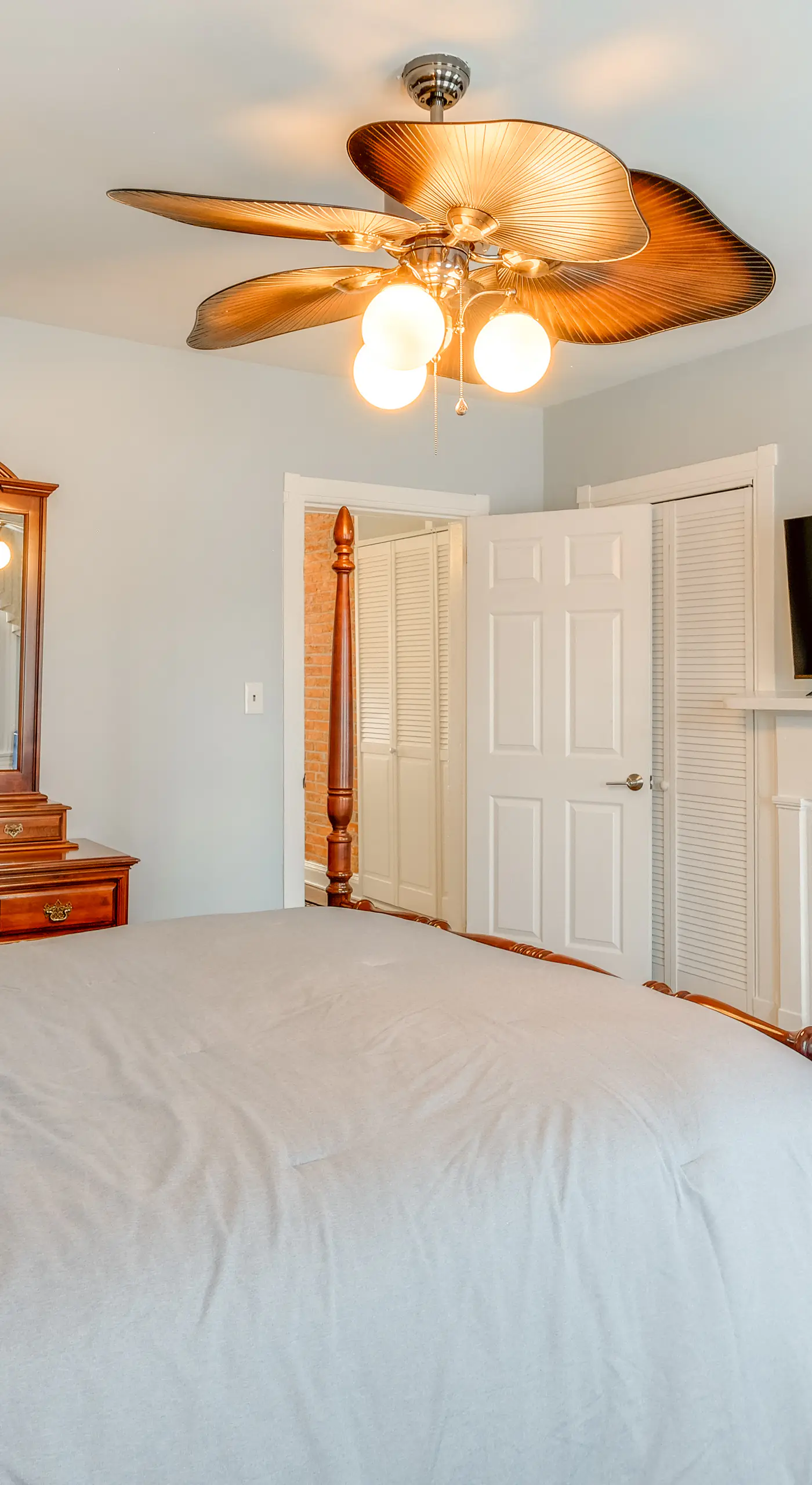 1 Mi to Dtwn: Townhome w/ Patio in Baltimore!