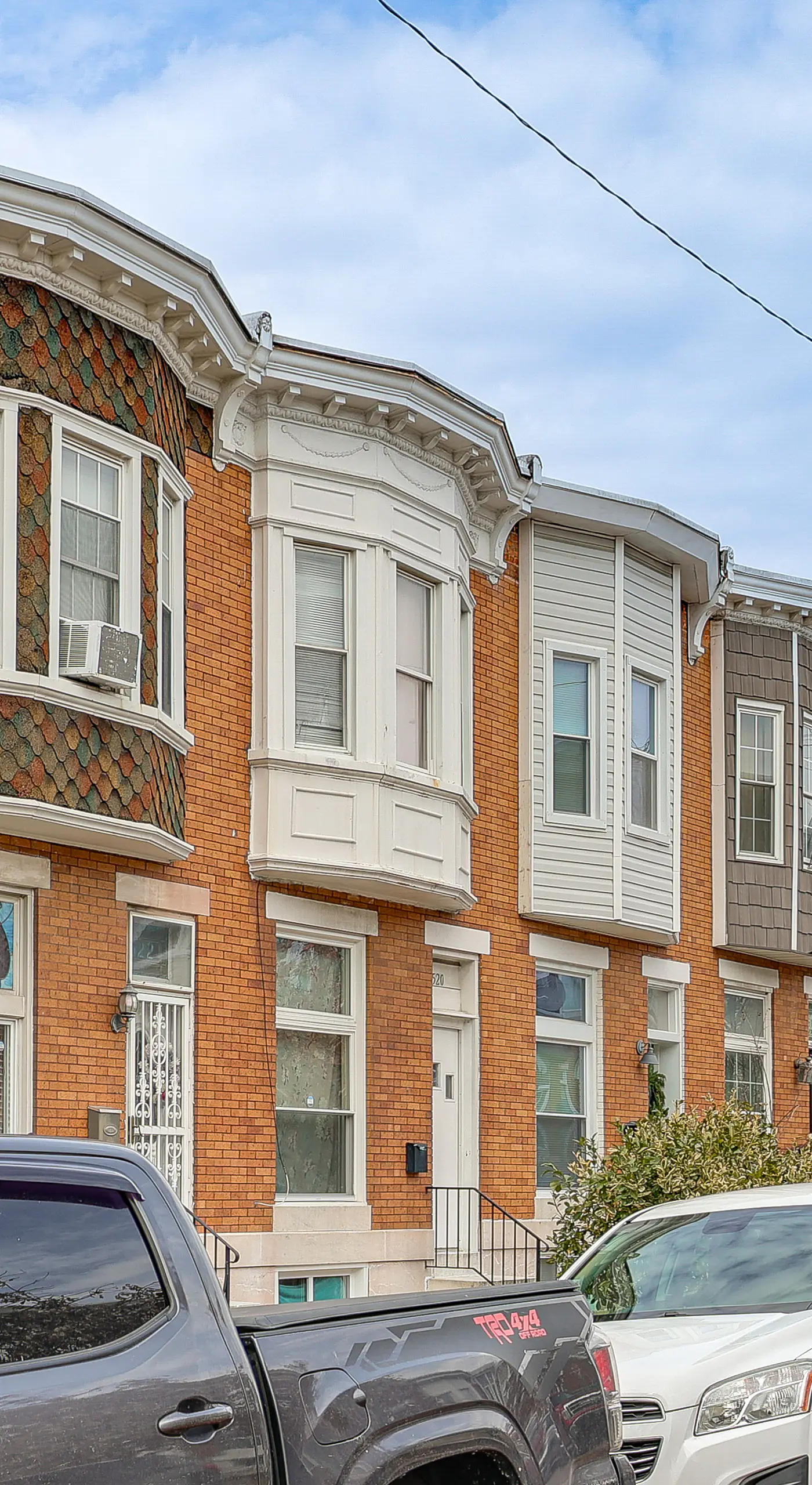 Walk to Patterson Park! Pet-Friendly Townhome