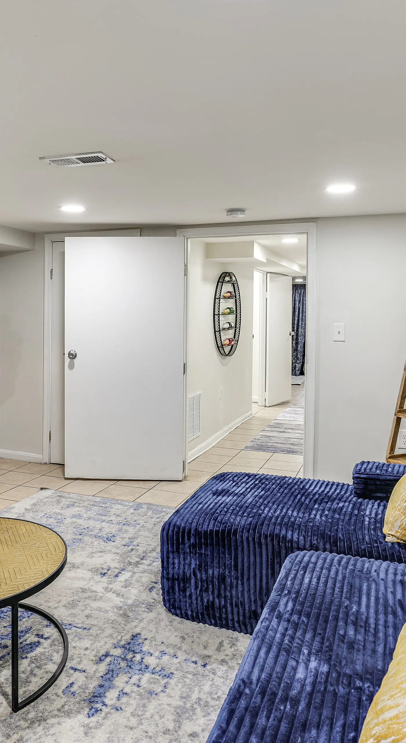 Walk to Patterson Park! Pet-Friendly Townhome
