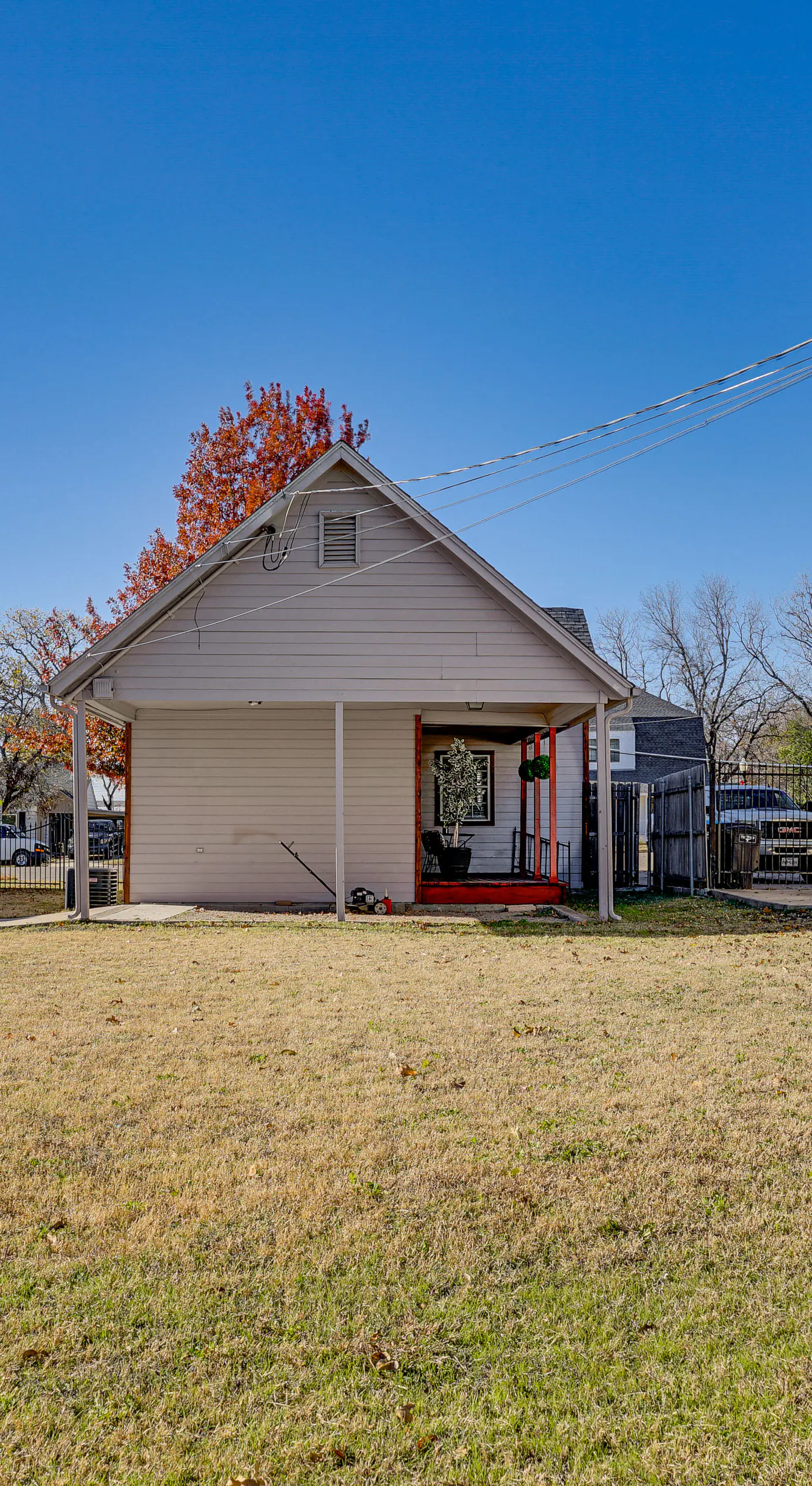 Pet-Friendly Fort Worth Home: 8 Mi to AT&T Stadium
