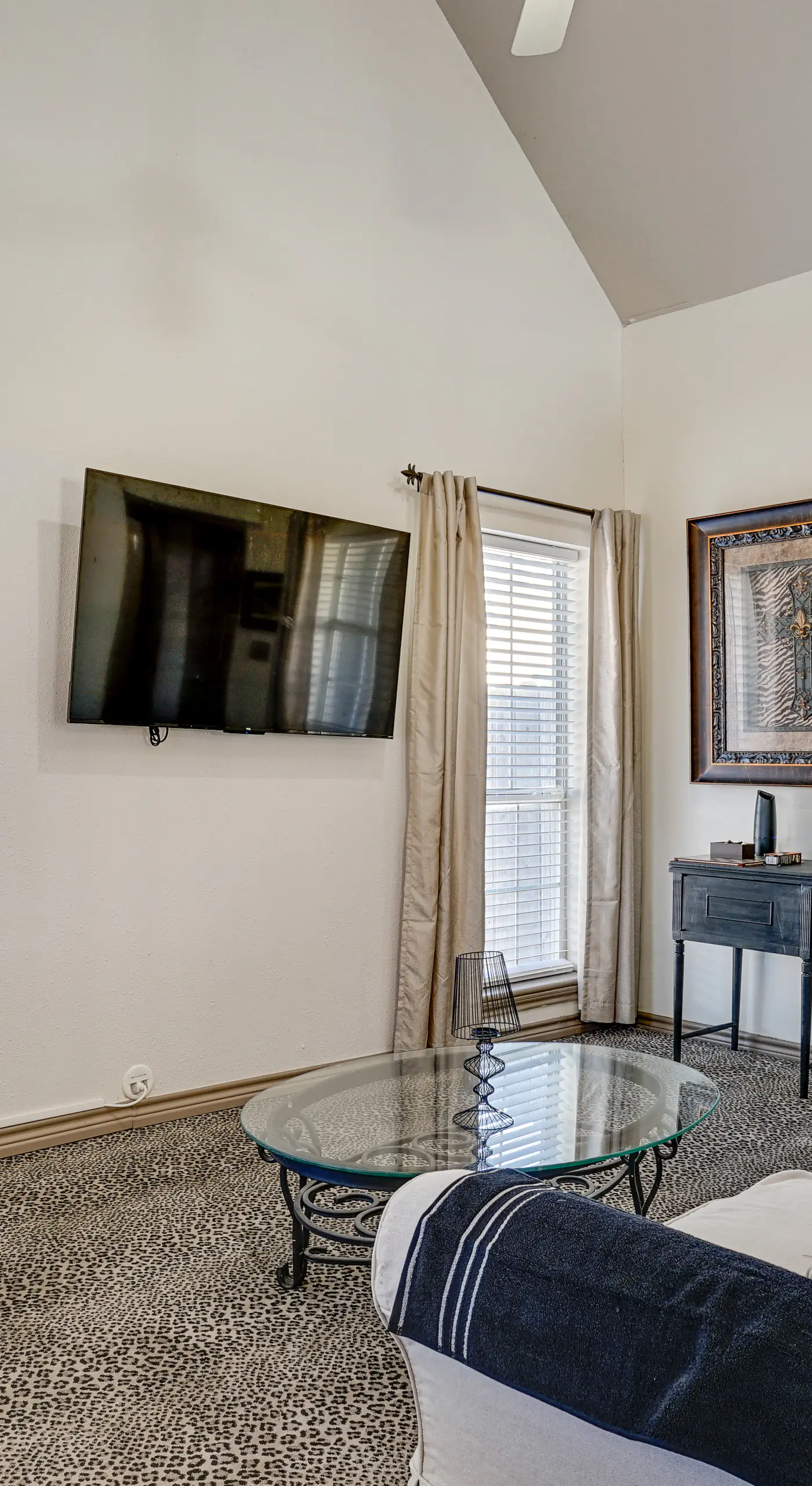 Pet-Friendly Fort Worth Home: 8 Mi to AT&T Stadium