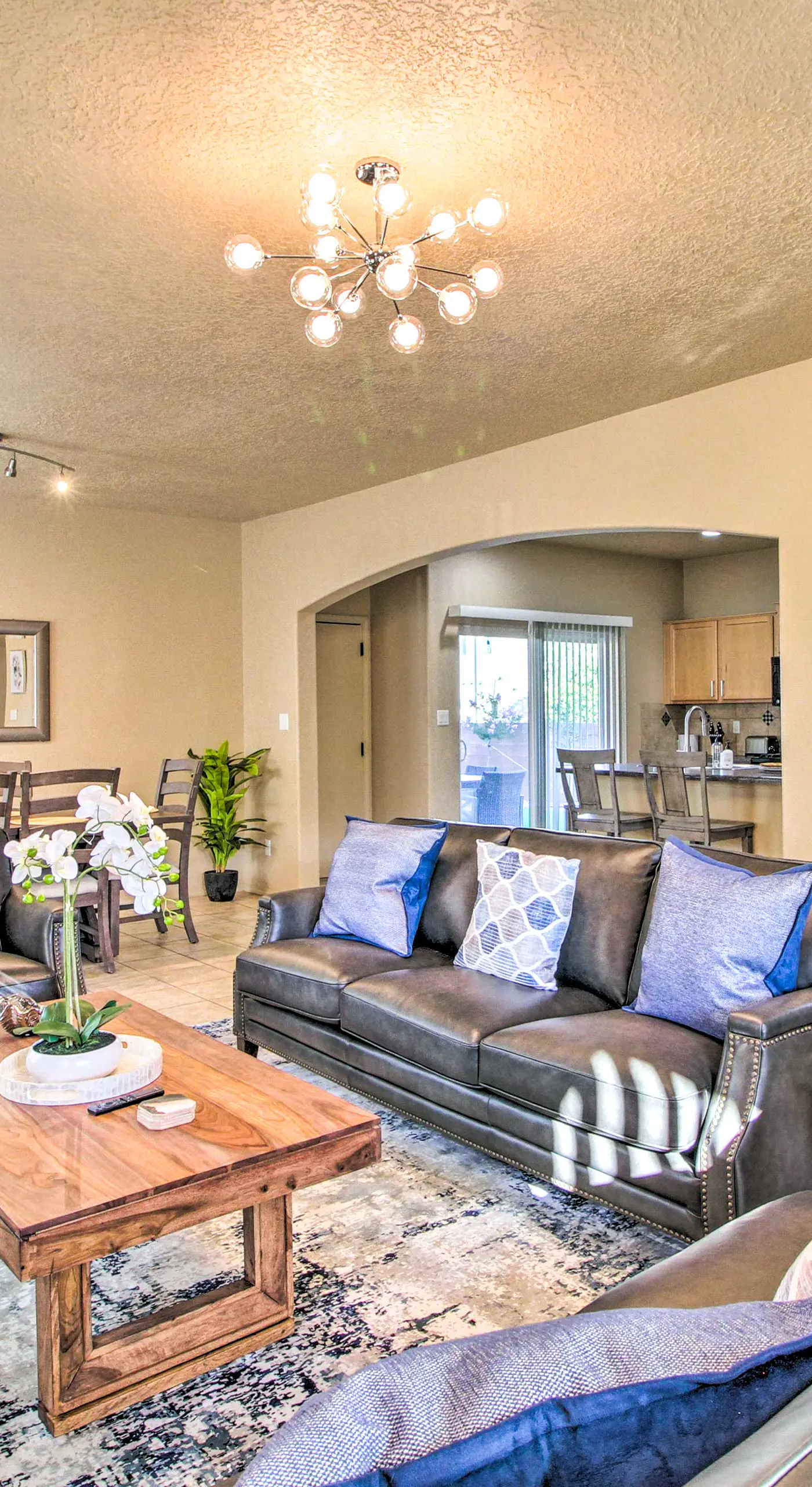 Walk to Netflix Studios: Updated ABQ Getaway!