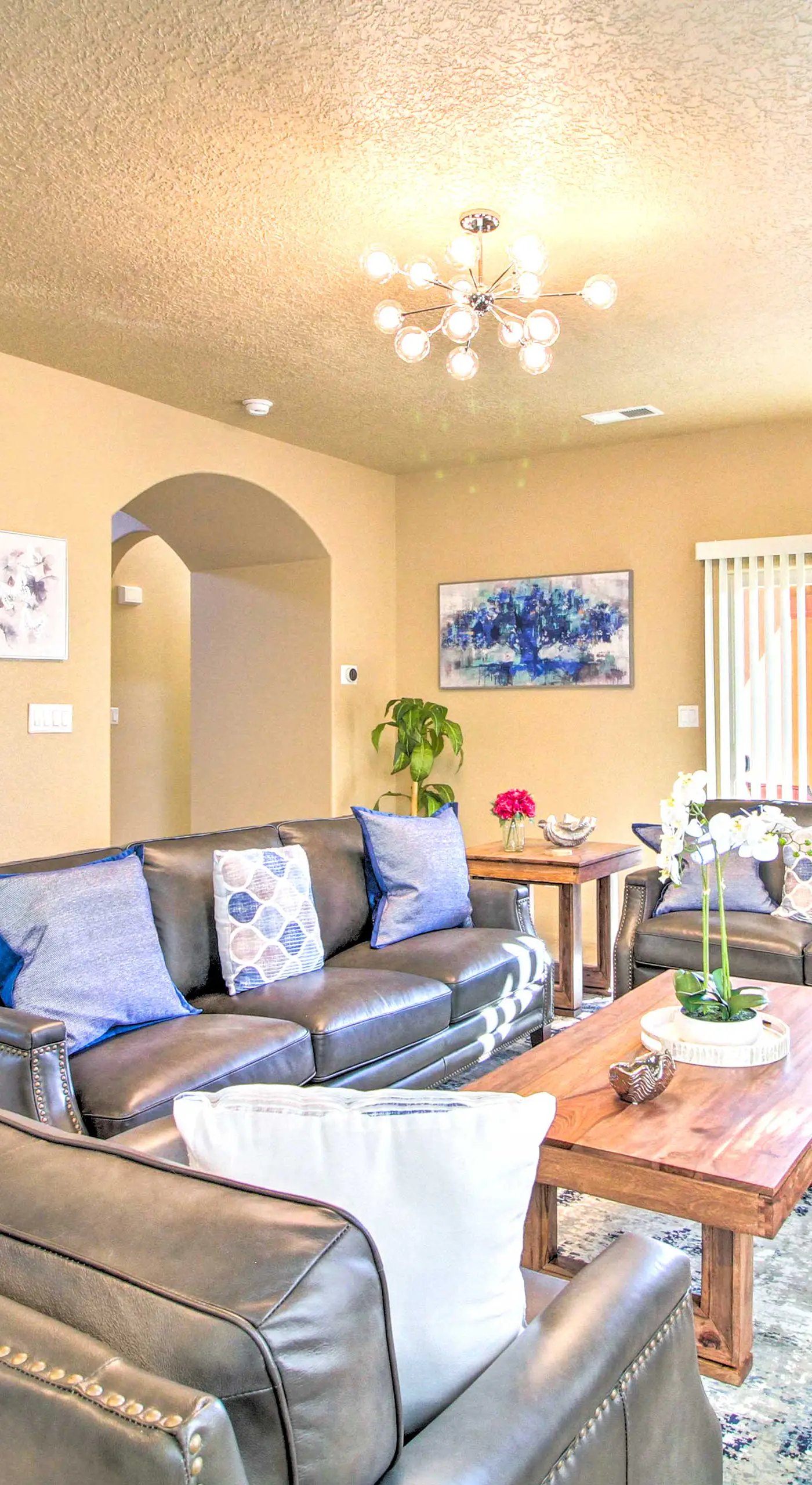 Walk to Netflix Studios: Updated ABQ Getaway!