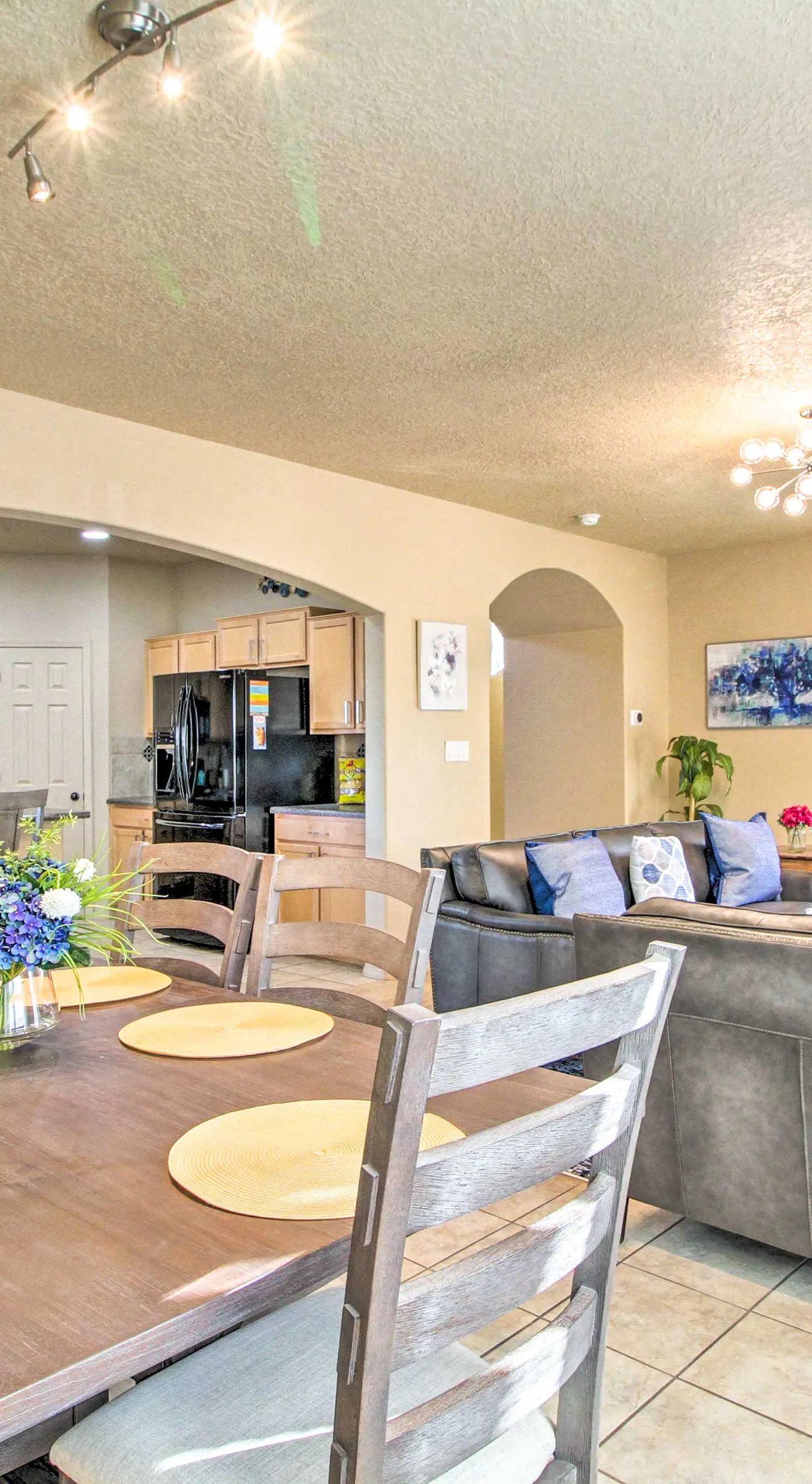 Walk to Netflix Studios: Updated ABQ Getaway!