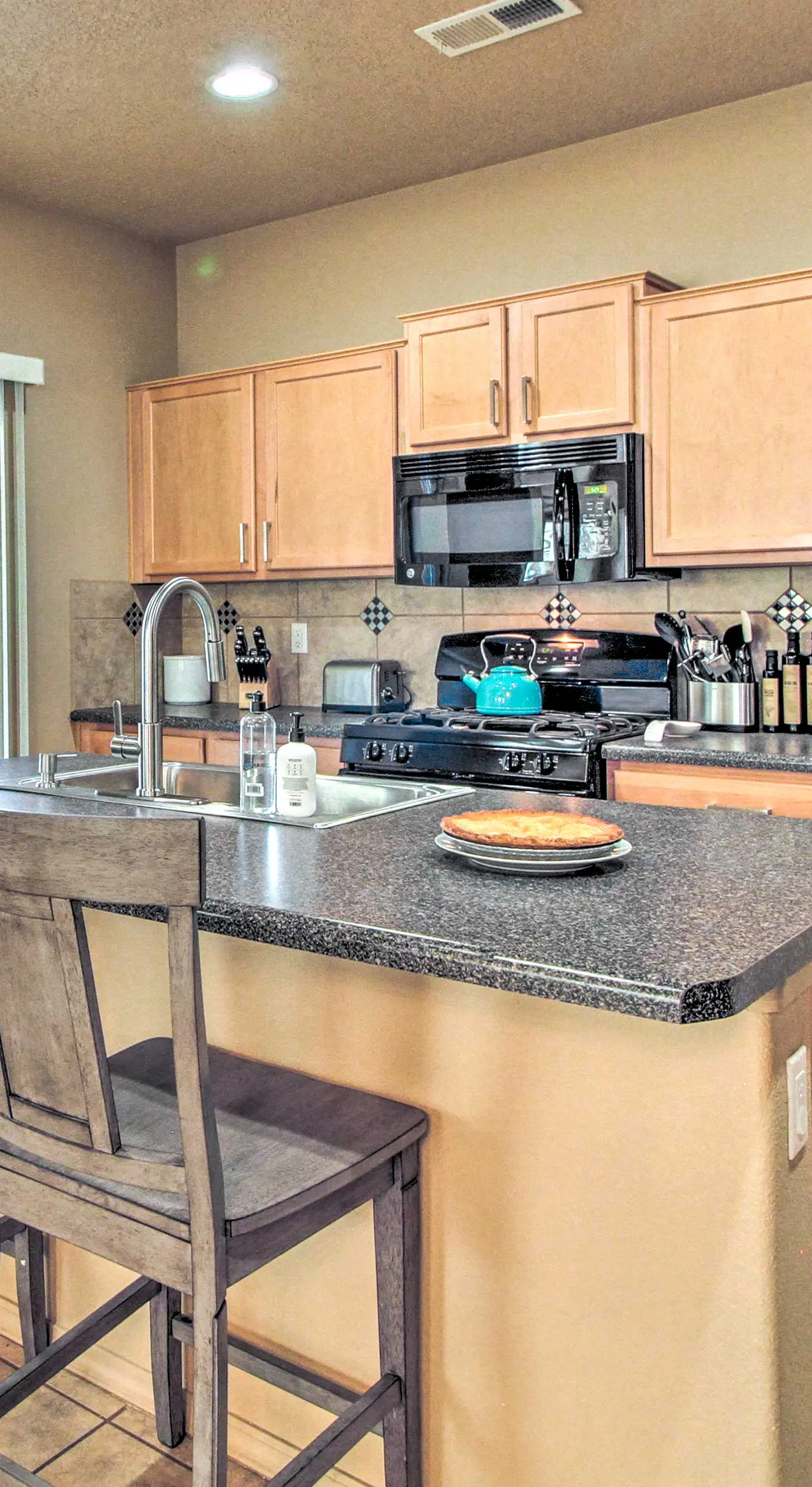 Walk to Netflix Studios: Updated ABQ Getaway!