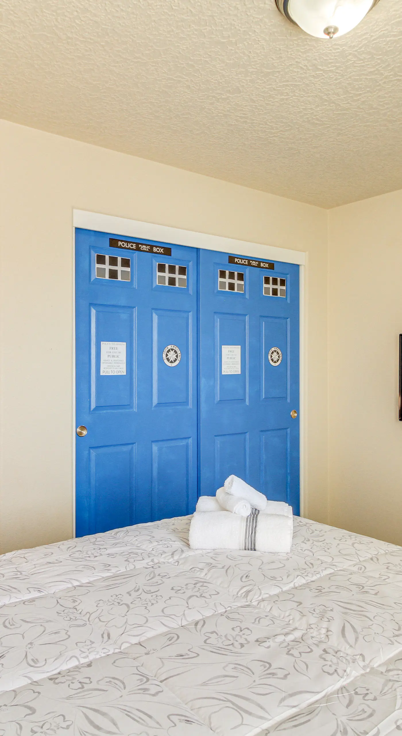 Family-Friendly Home w/ Mtn View in Albuquerque!