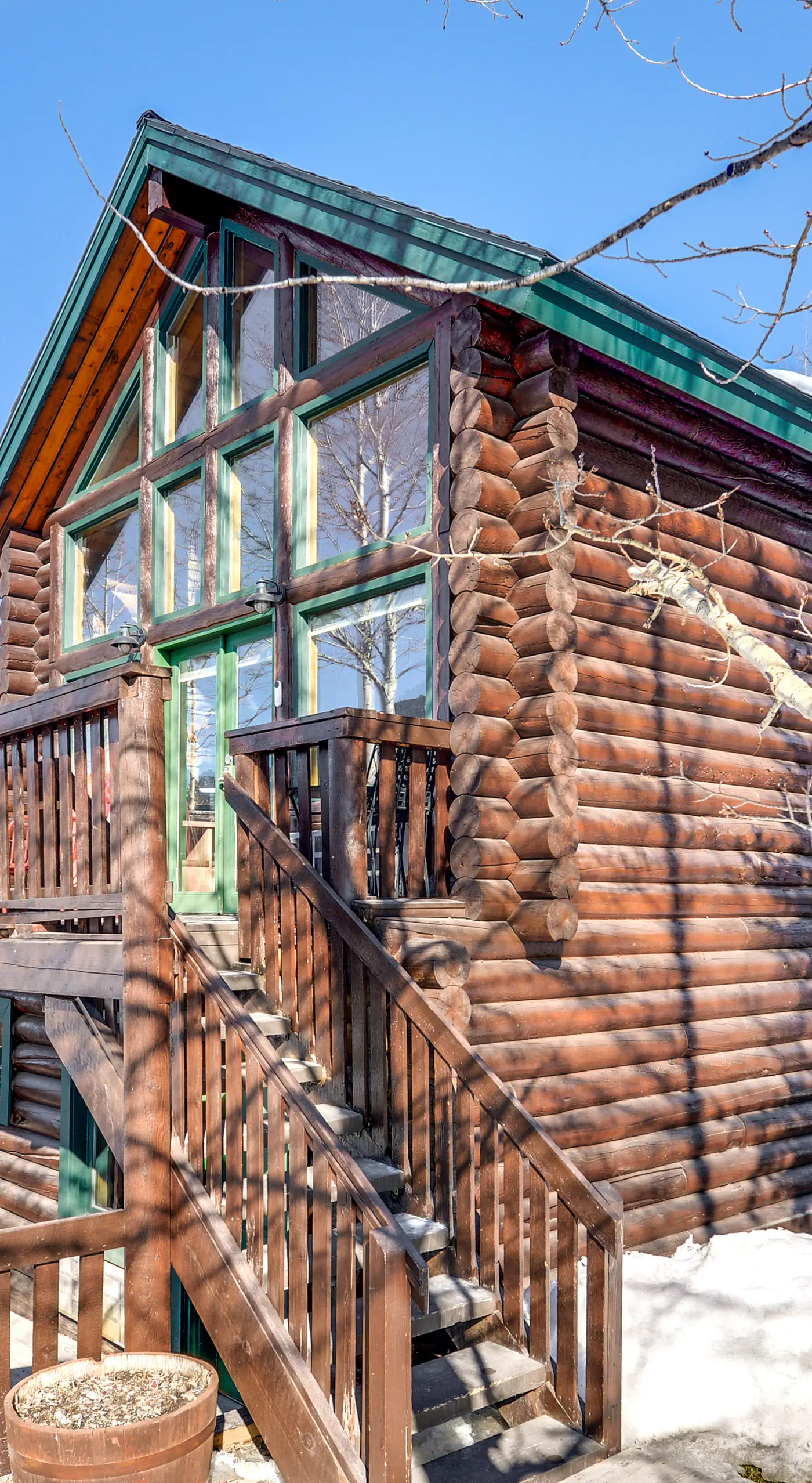 Cozy Mountain Condo Across From Snow King Ski Mtn!