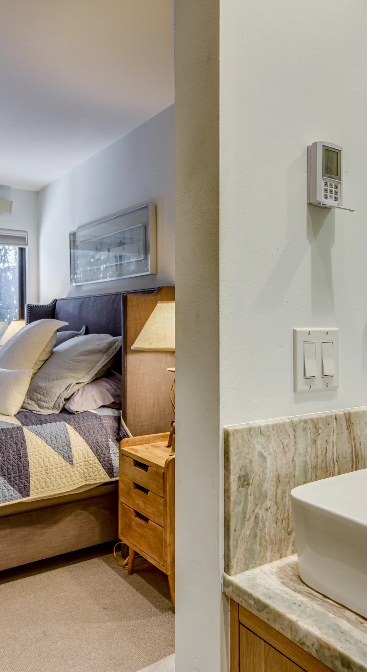 Walk to Town & Slopes, Views, SPA & Sauna Access
