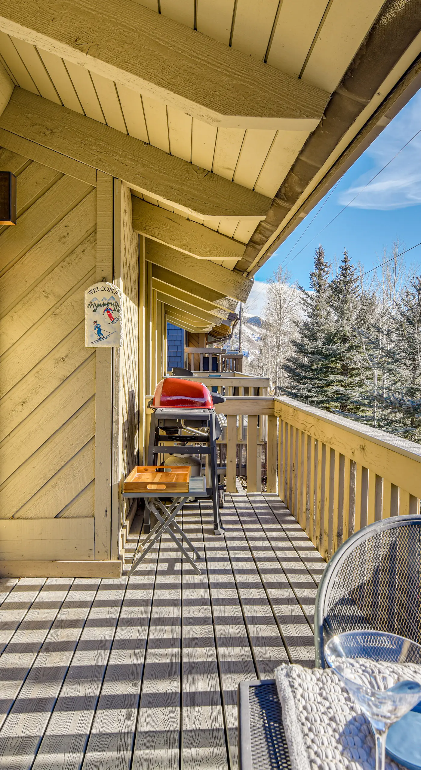 Walk to Town & Slopes, Views, SPA & Sauna Access