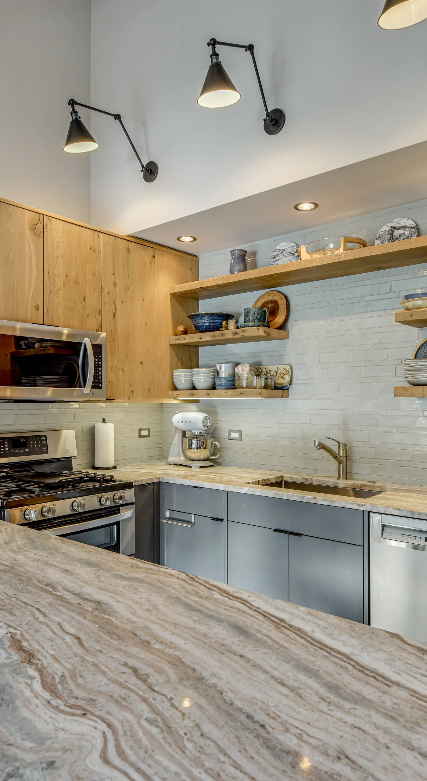 Walk to Town & Slopes, Views, SPA & Sauna Access