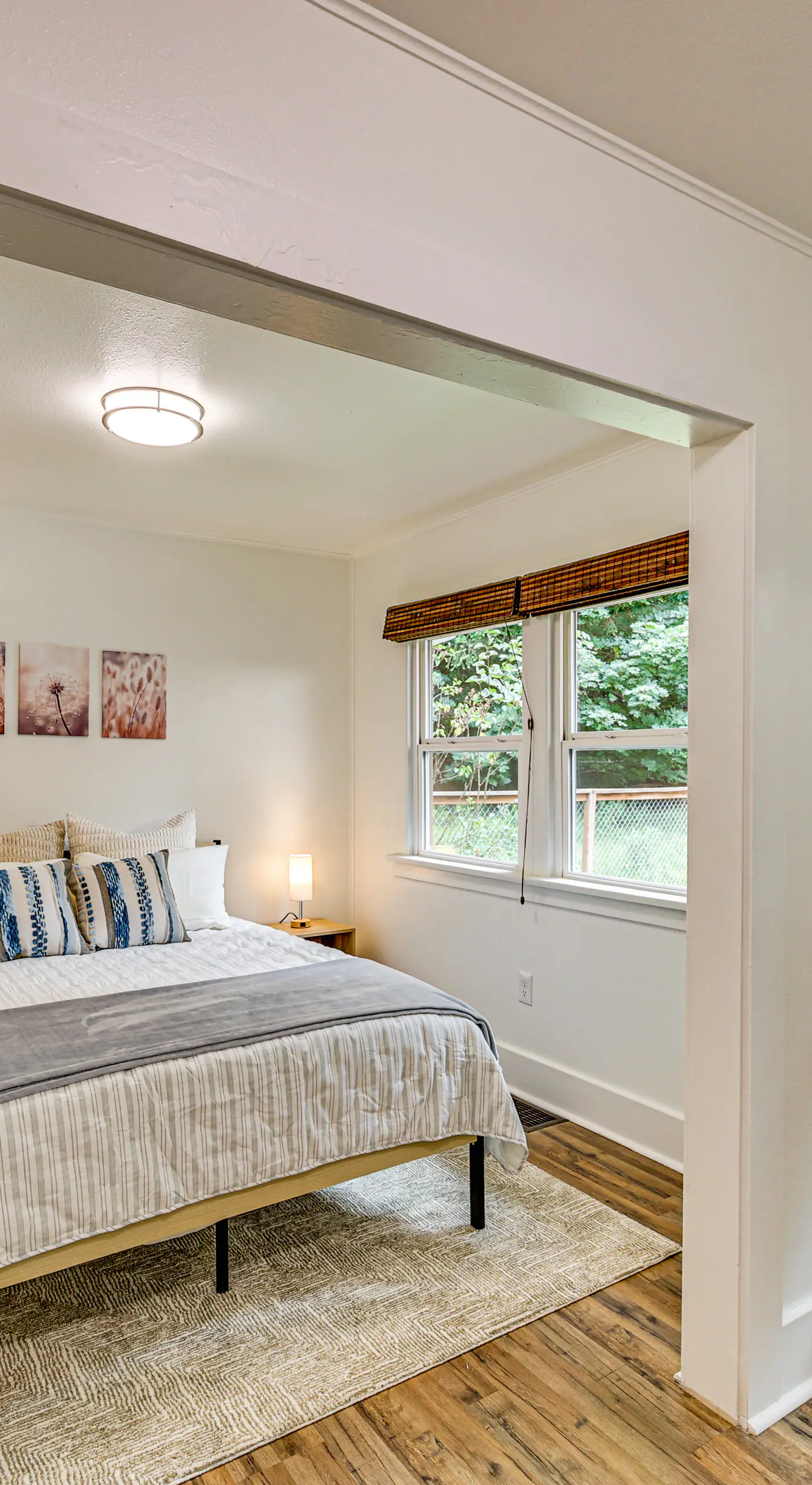 7 Mi to Mt Rainier NP: Home w/ Private Hot Tub!