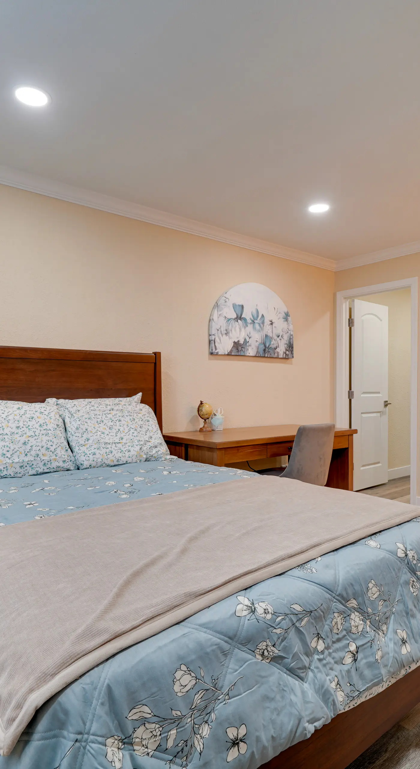 2 Mi to Dtwn Pleasanton Condo w/ Pool Access