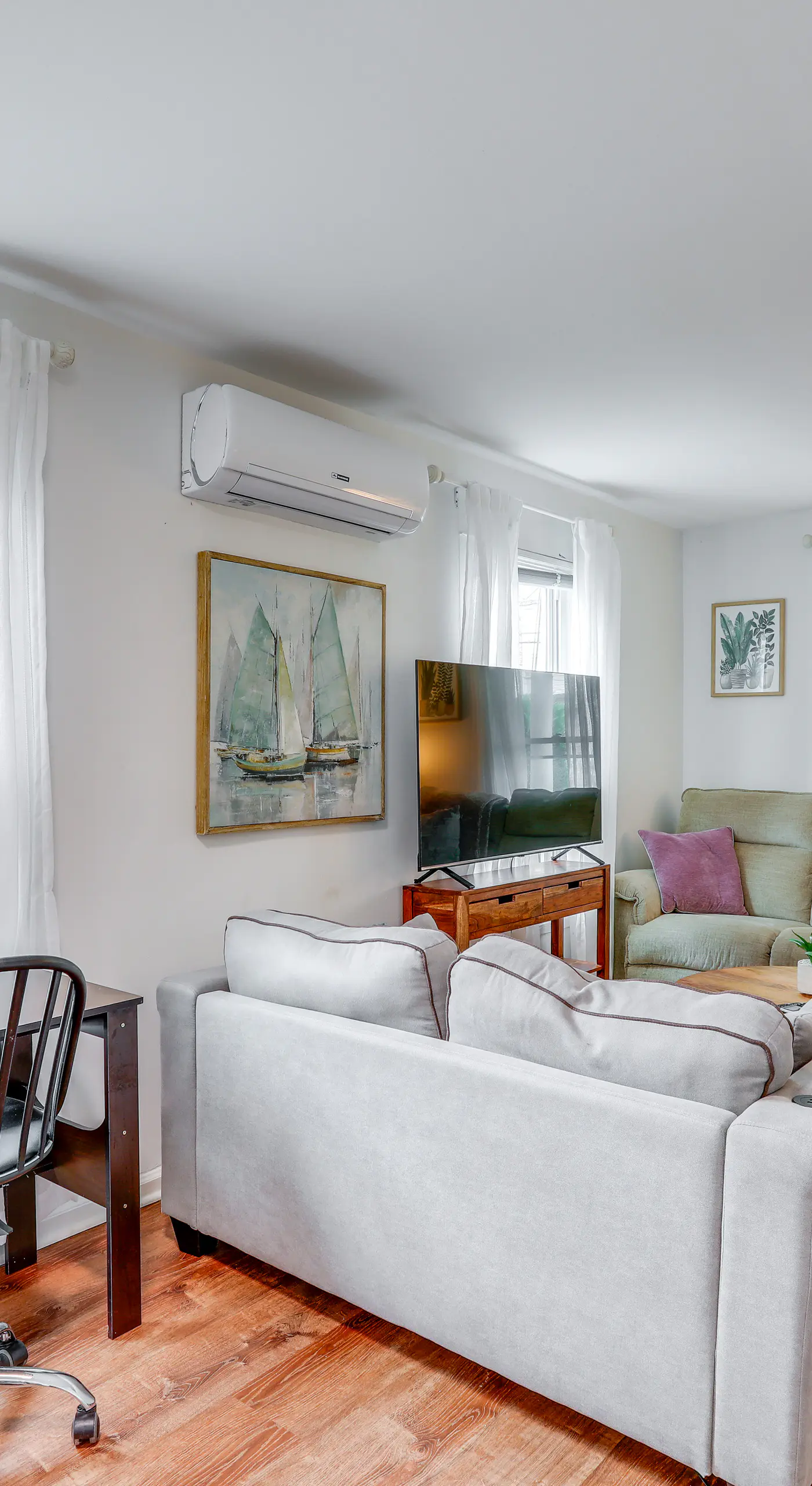 Walkable Dtwn Townhome Near Campus & Palmer Square
