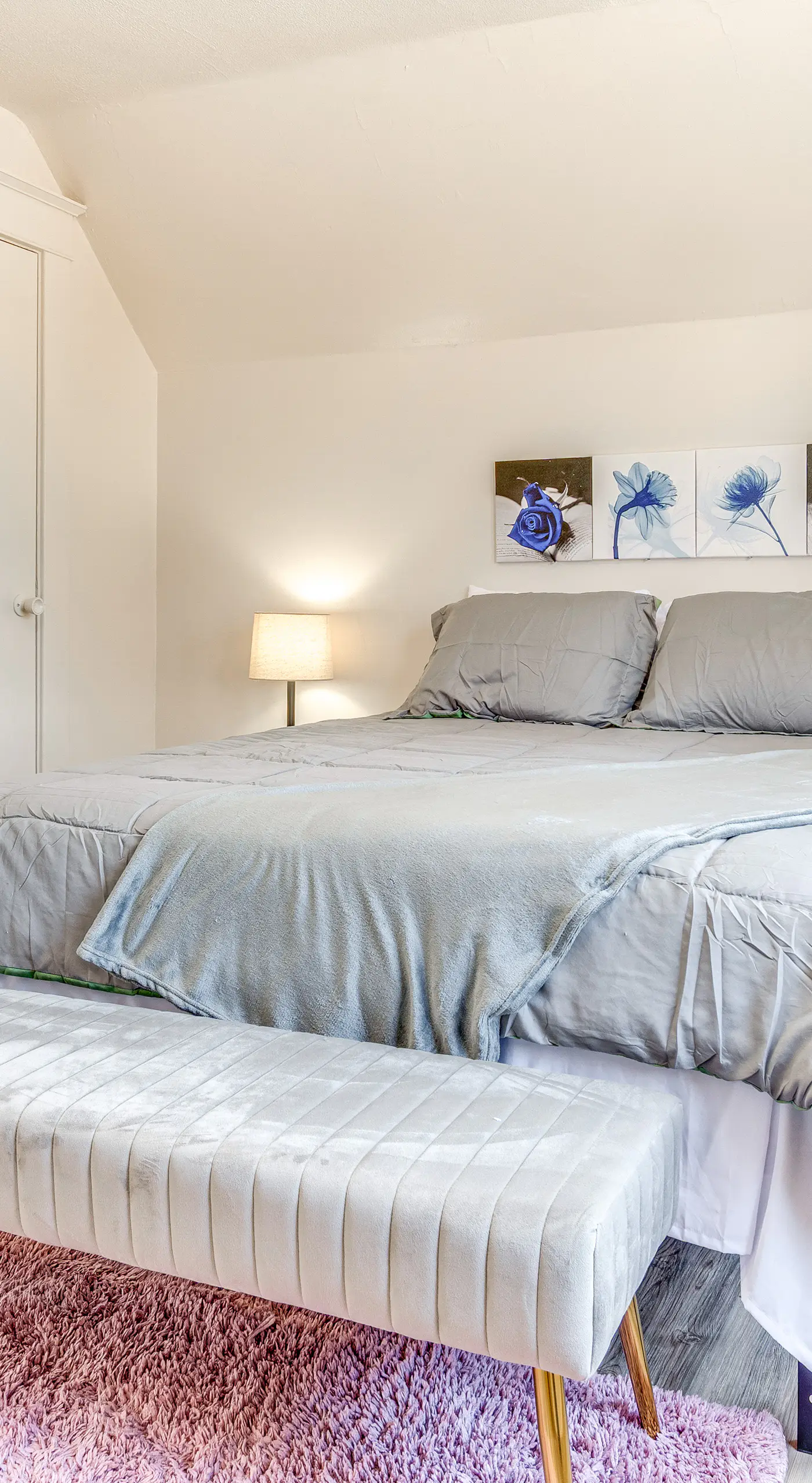 3 Mi to Dtwn Indy: Pet-Friendly Home w/ Backyard!