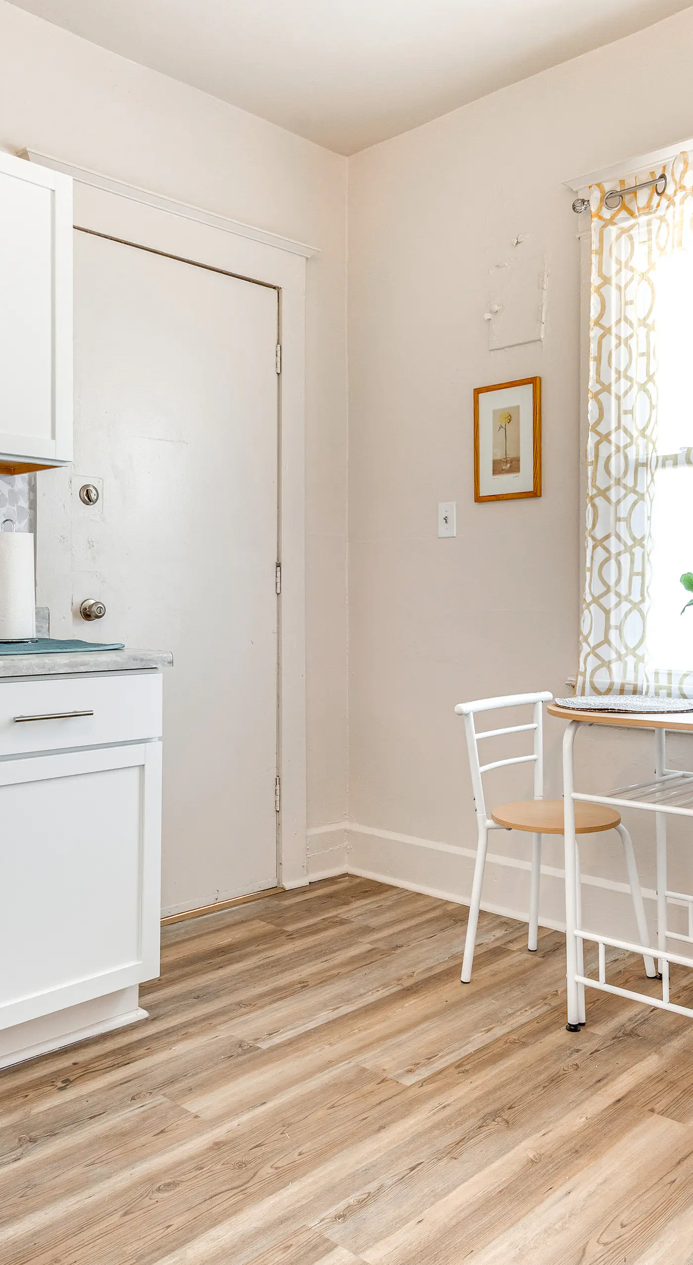 3 Mi to Dtwn Indy: Pet-Friendly Home w/ Backyard!