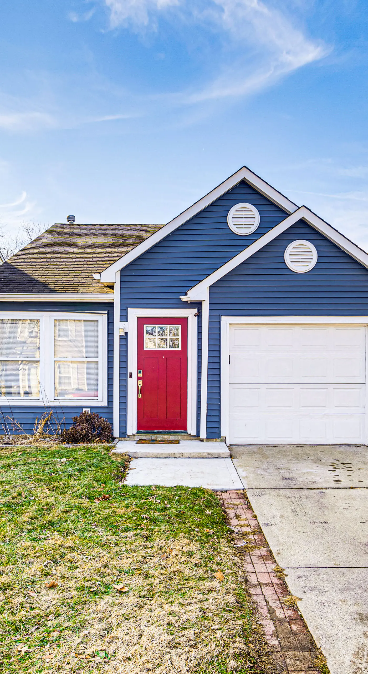 5 Mi to Eagle Creek Park: Home w/ Fenced Yard!