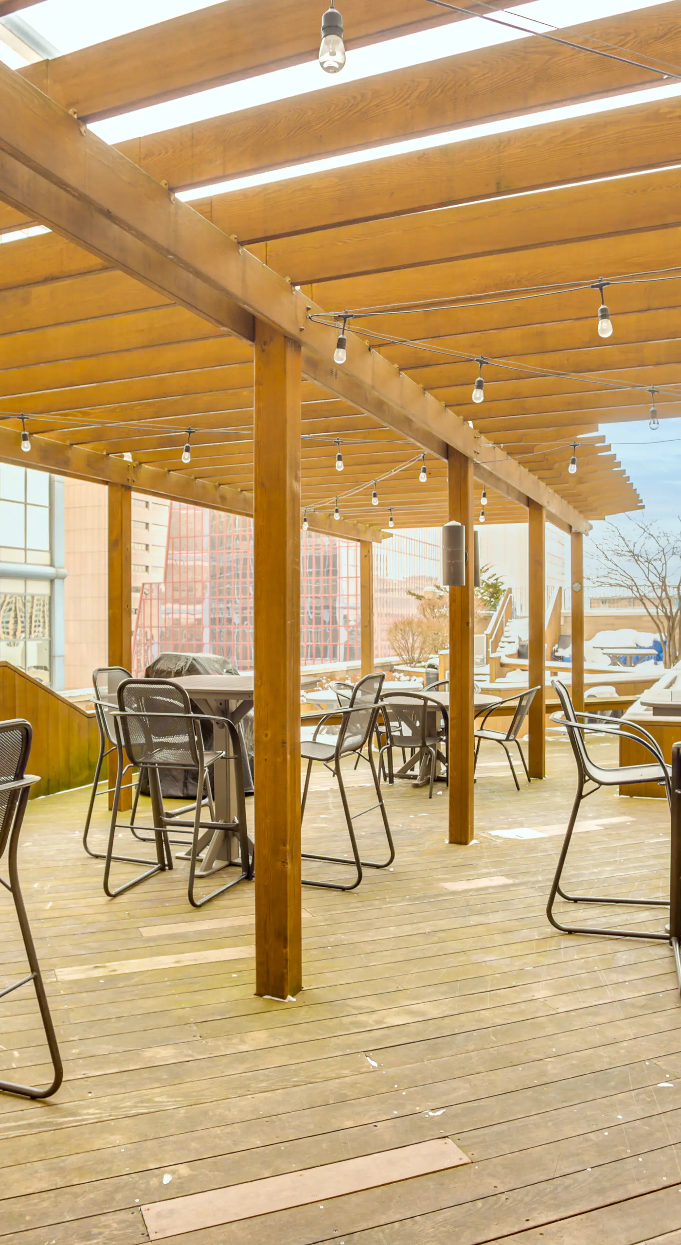 Updated Apt in Dtwn Minneapolis w/ Pool Access!