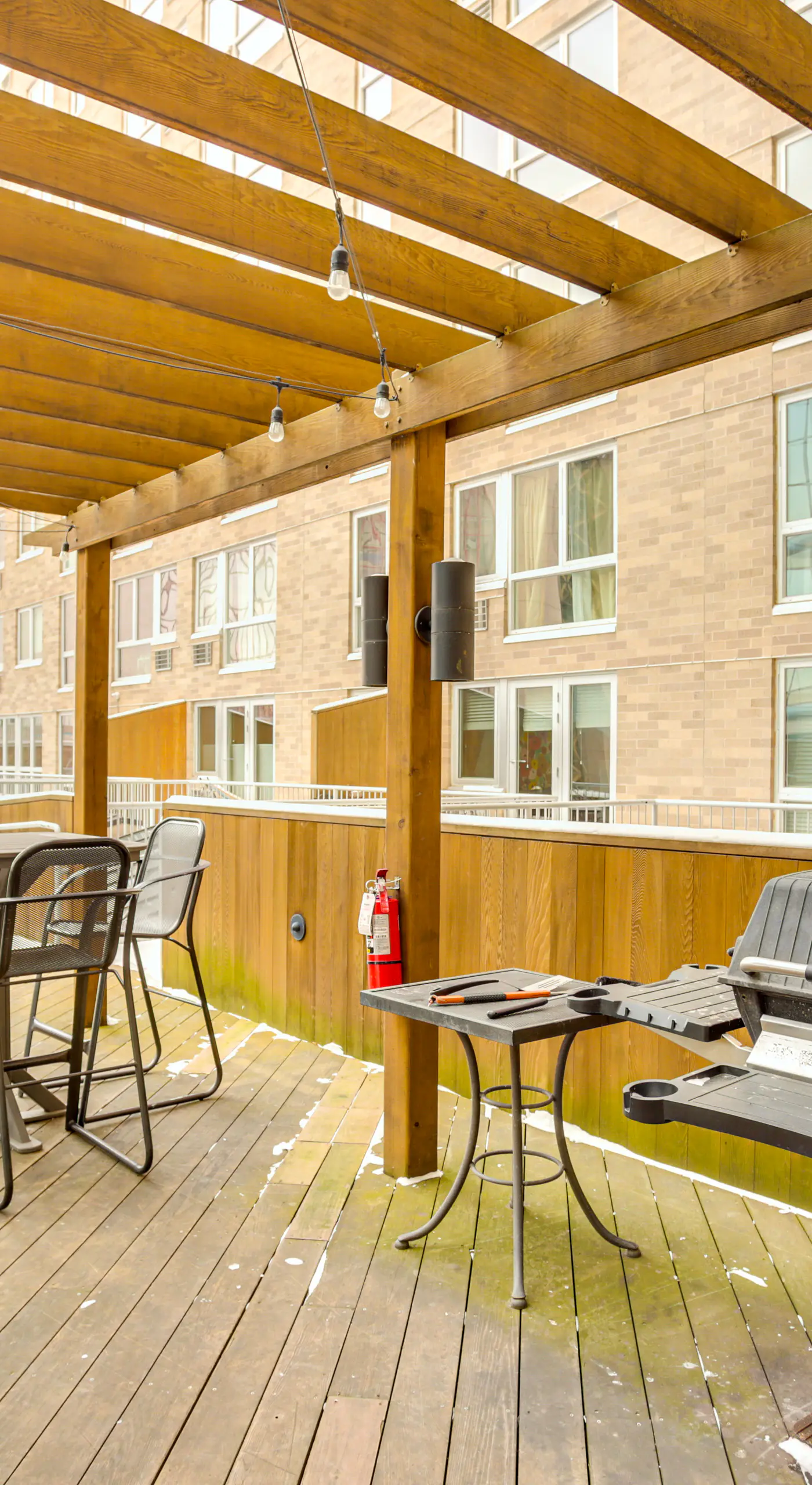 Updated Apt in Dtwn Minneapolis w/ Pool Access!