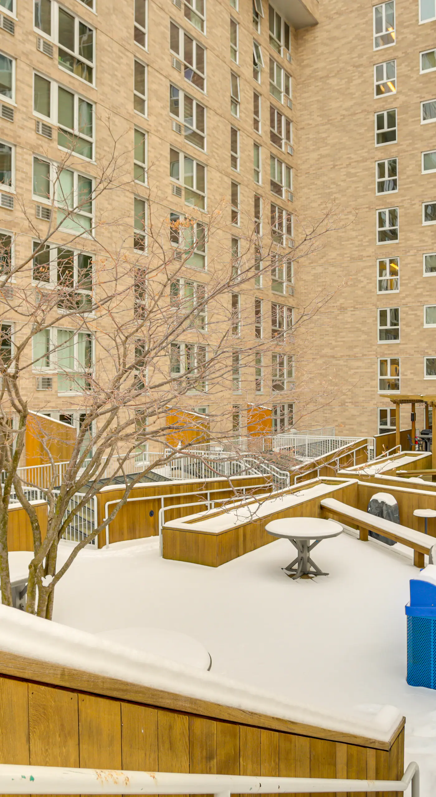 Updated Apt in Dtwn Minneapolis w/ Pool Access!