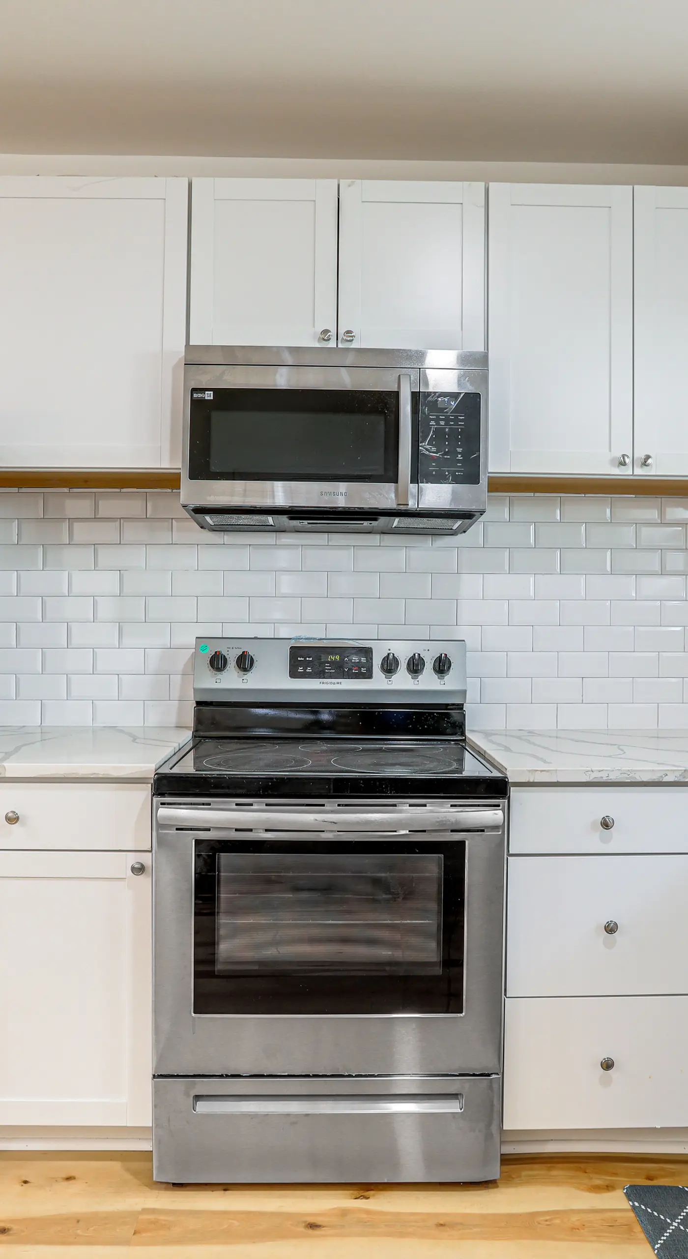 6 Mi to Lincoln Financial: Stylish Philly Townhome