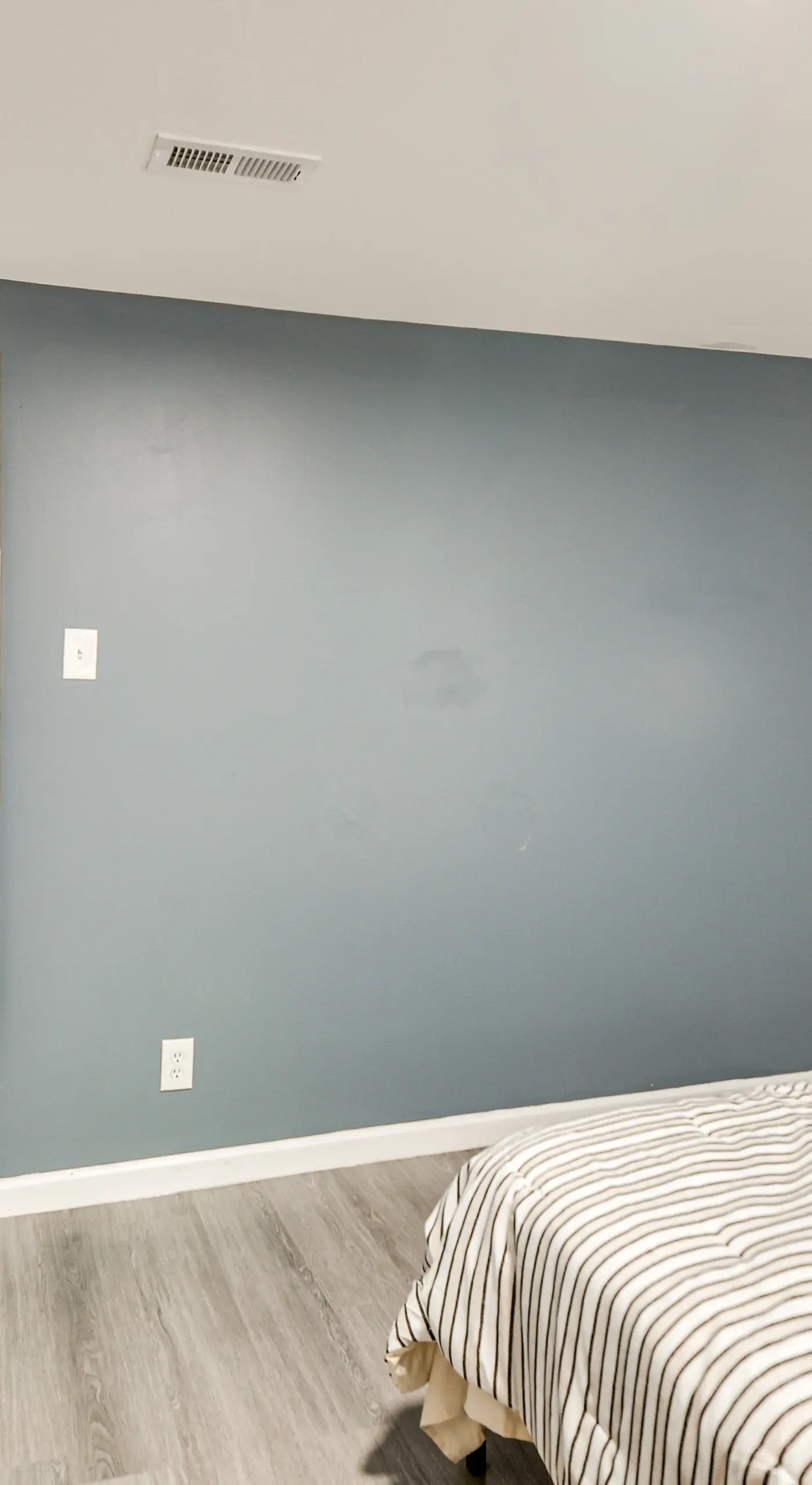 Pet Friendly! NW Philly Rowhouse w/ Fenced Yard!