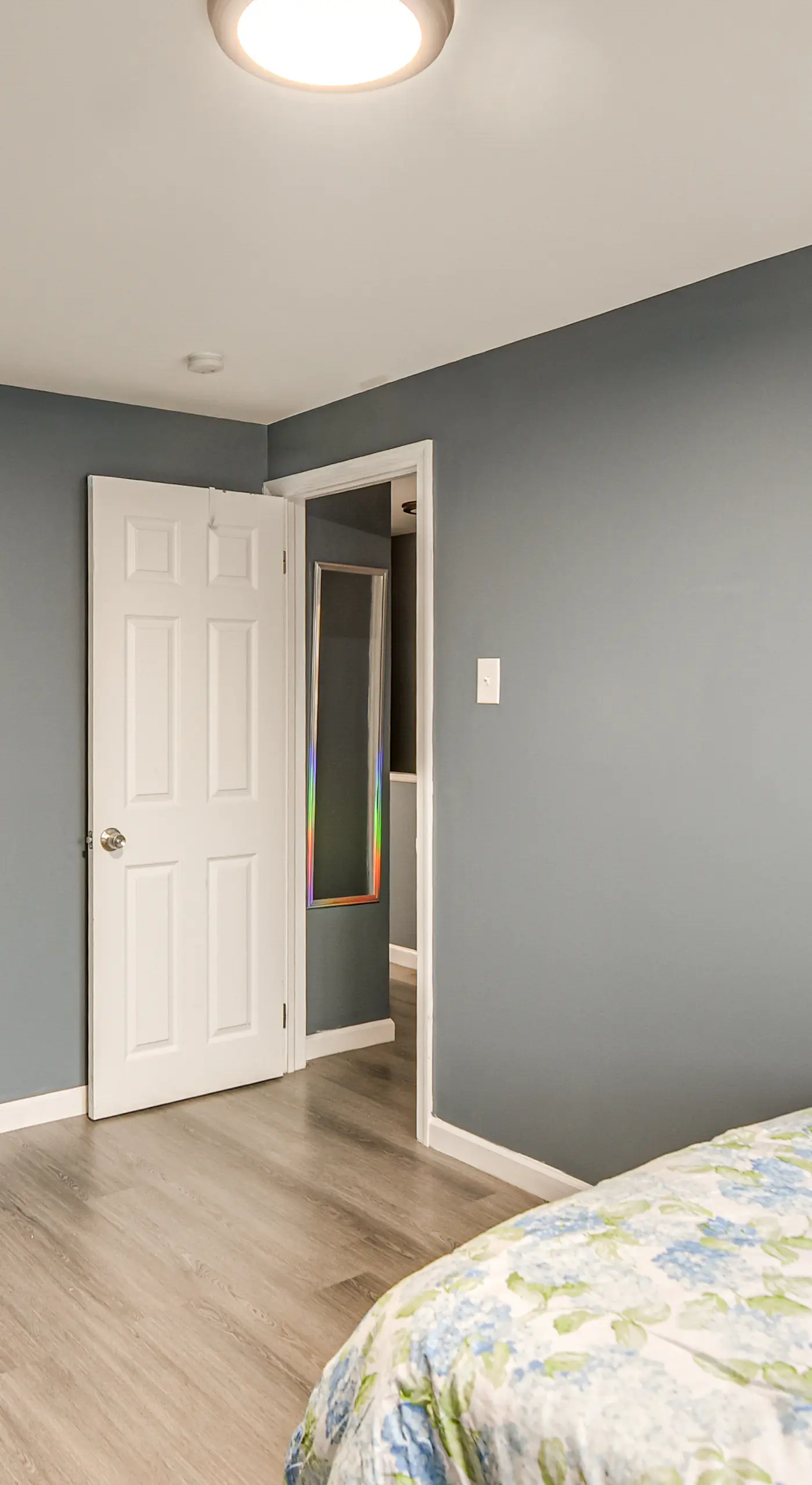 Pet Friendly! NW Philly Rowhouse w/ Fenced Yard!