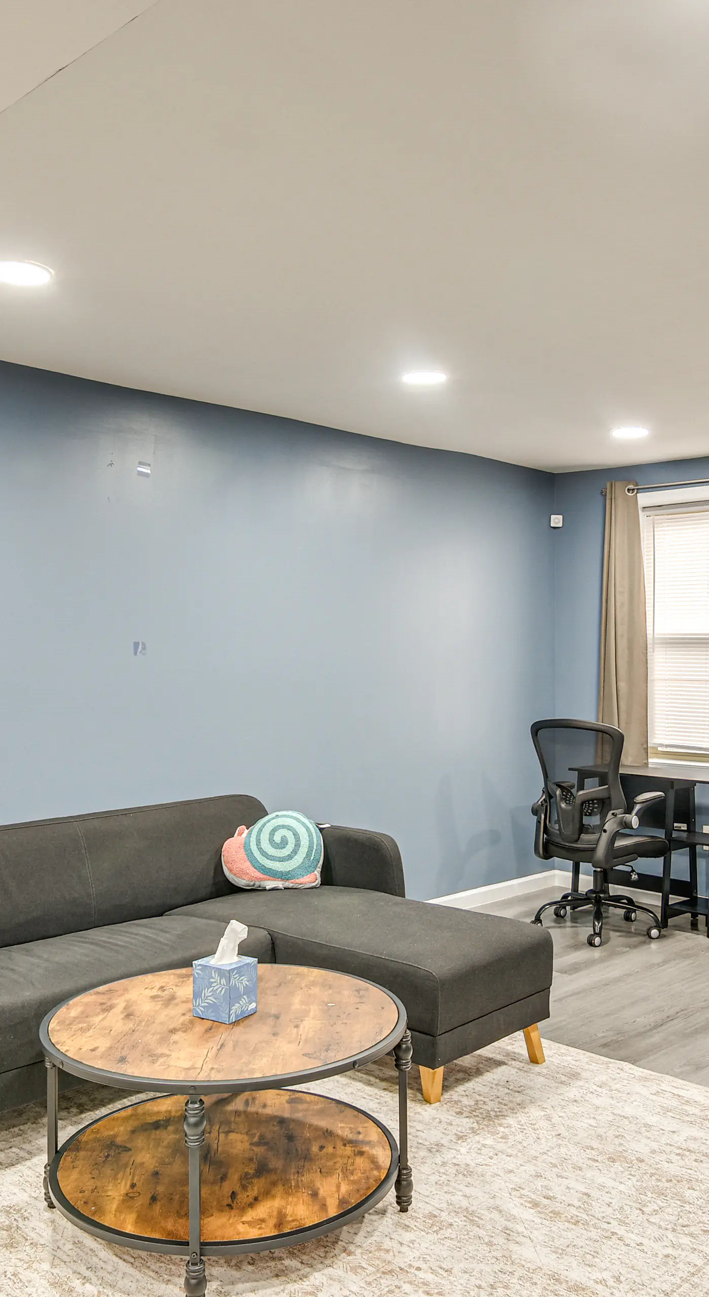 Pet Friendly! NW Philly Rowhouse w/ Fenced Yard!