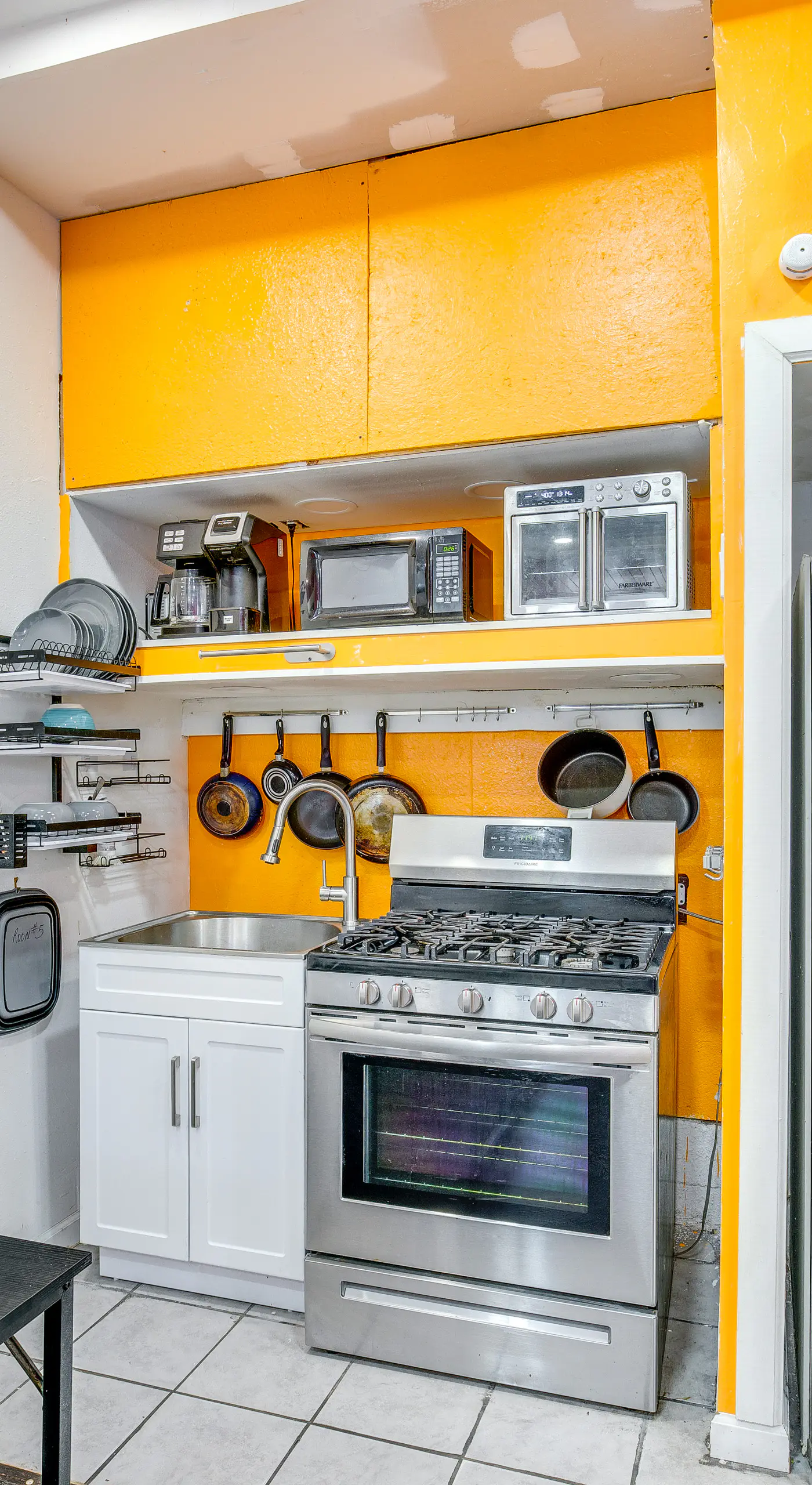 7 Mi to Downtown Dallas: WFH-Friendly Studio